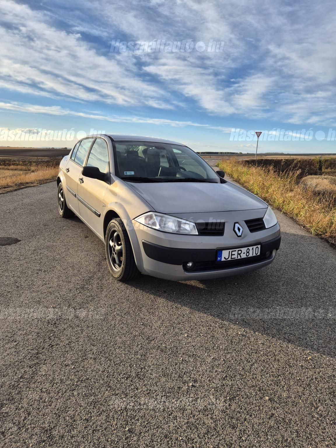 RENAULT MEGANE 2004/5 - 1