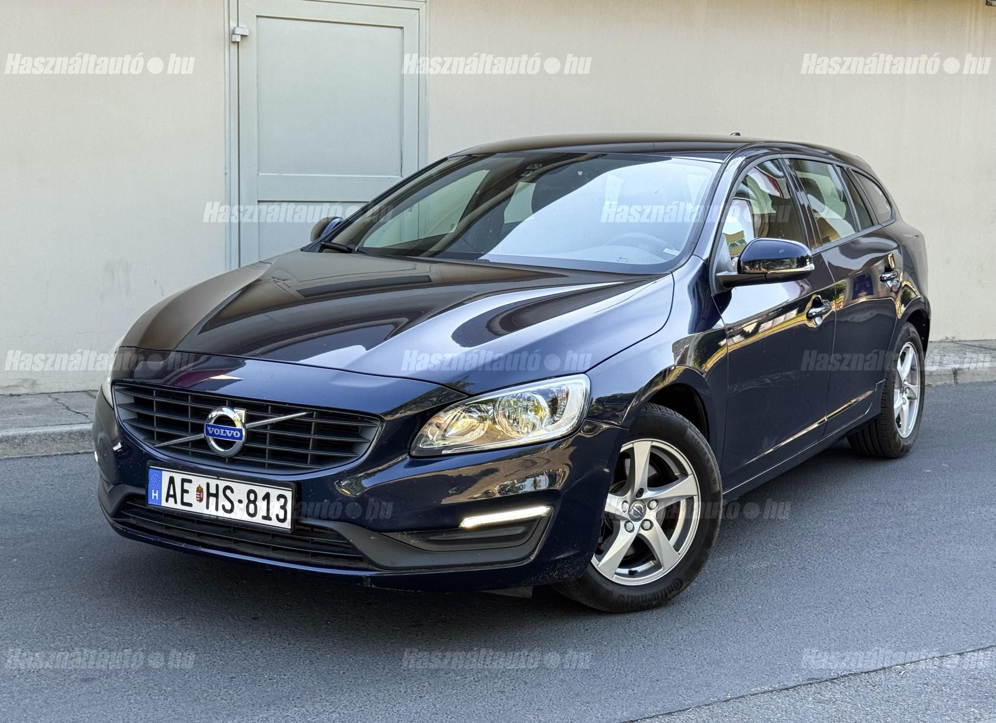 VOLVO V60 2018 - 1