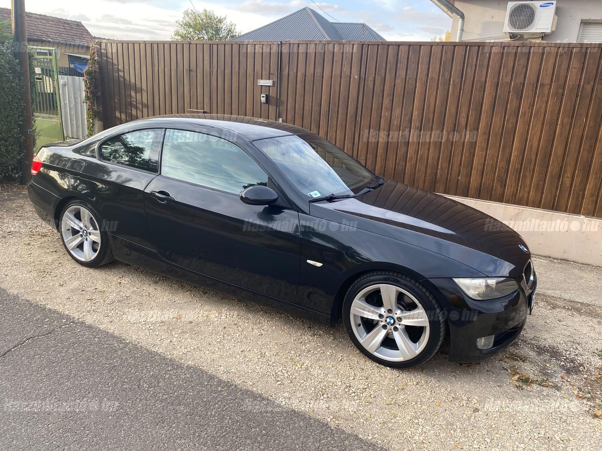 BMW 325 2009/1 - 1