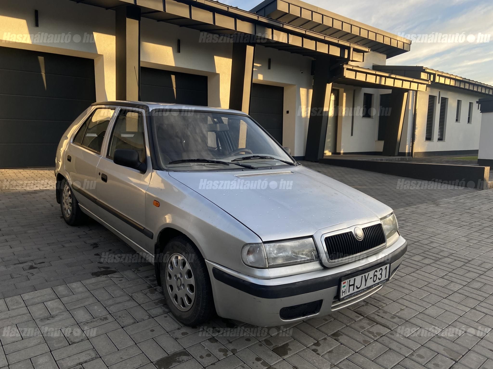 SKODA FELICIA 2000/11 - 1