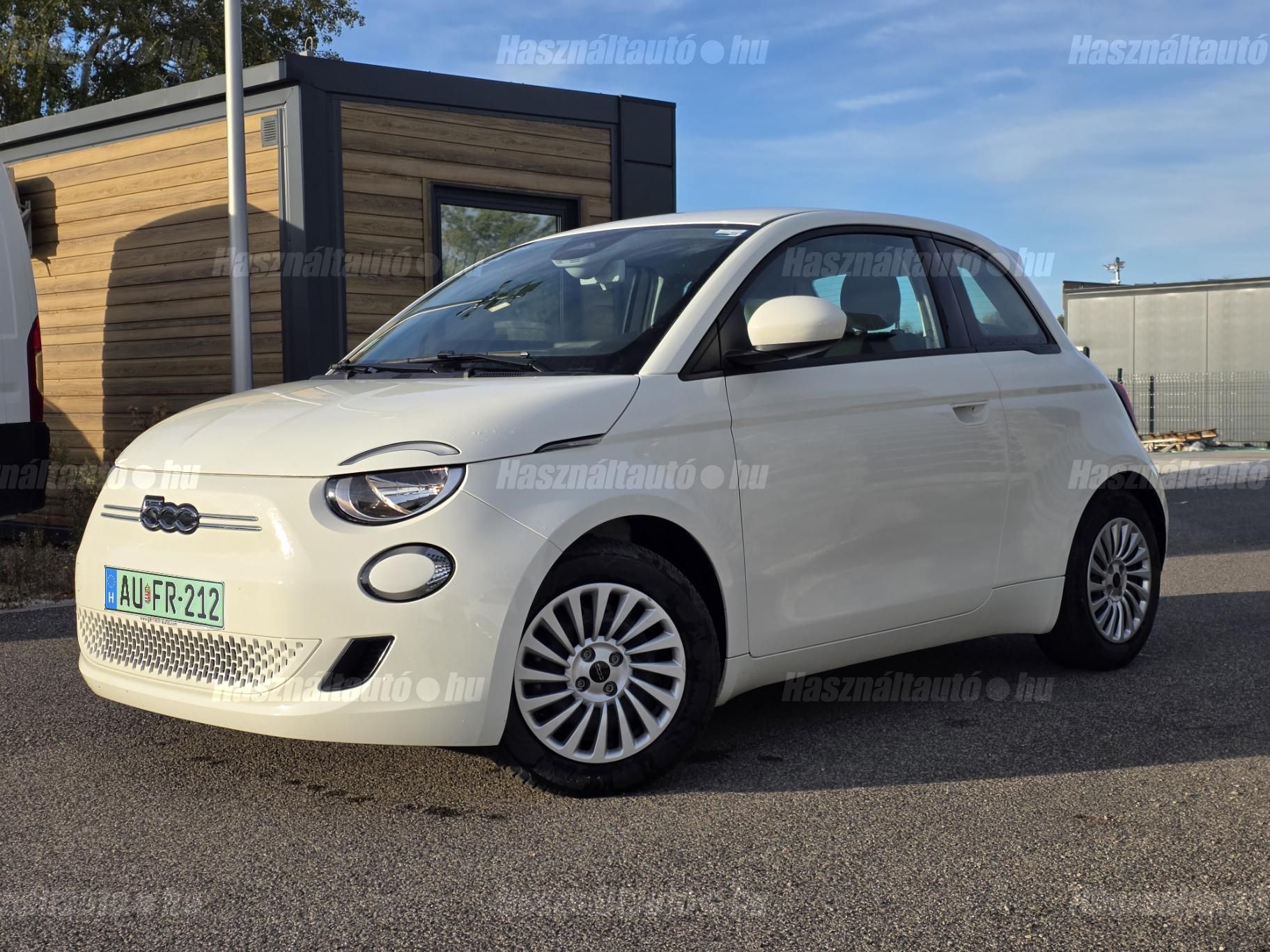 FIAT 500 2023/2 - 1