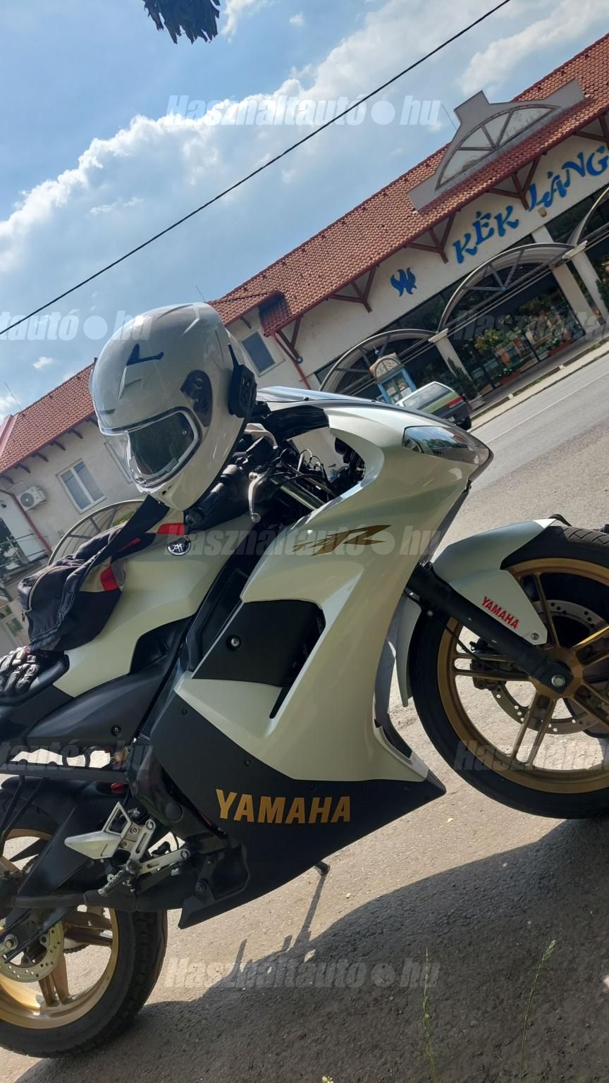 YAMAHA TZR 50 2012 - 1