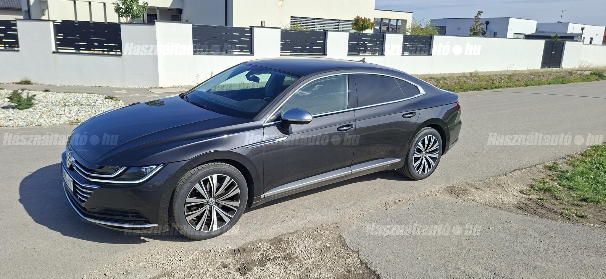 VOLKSWAGEN ARTEON 2019/8 - 1