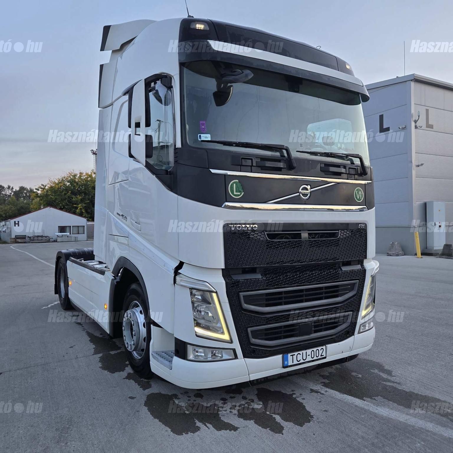 VOLVO 2017 - 1