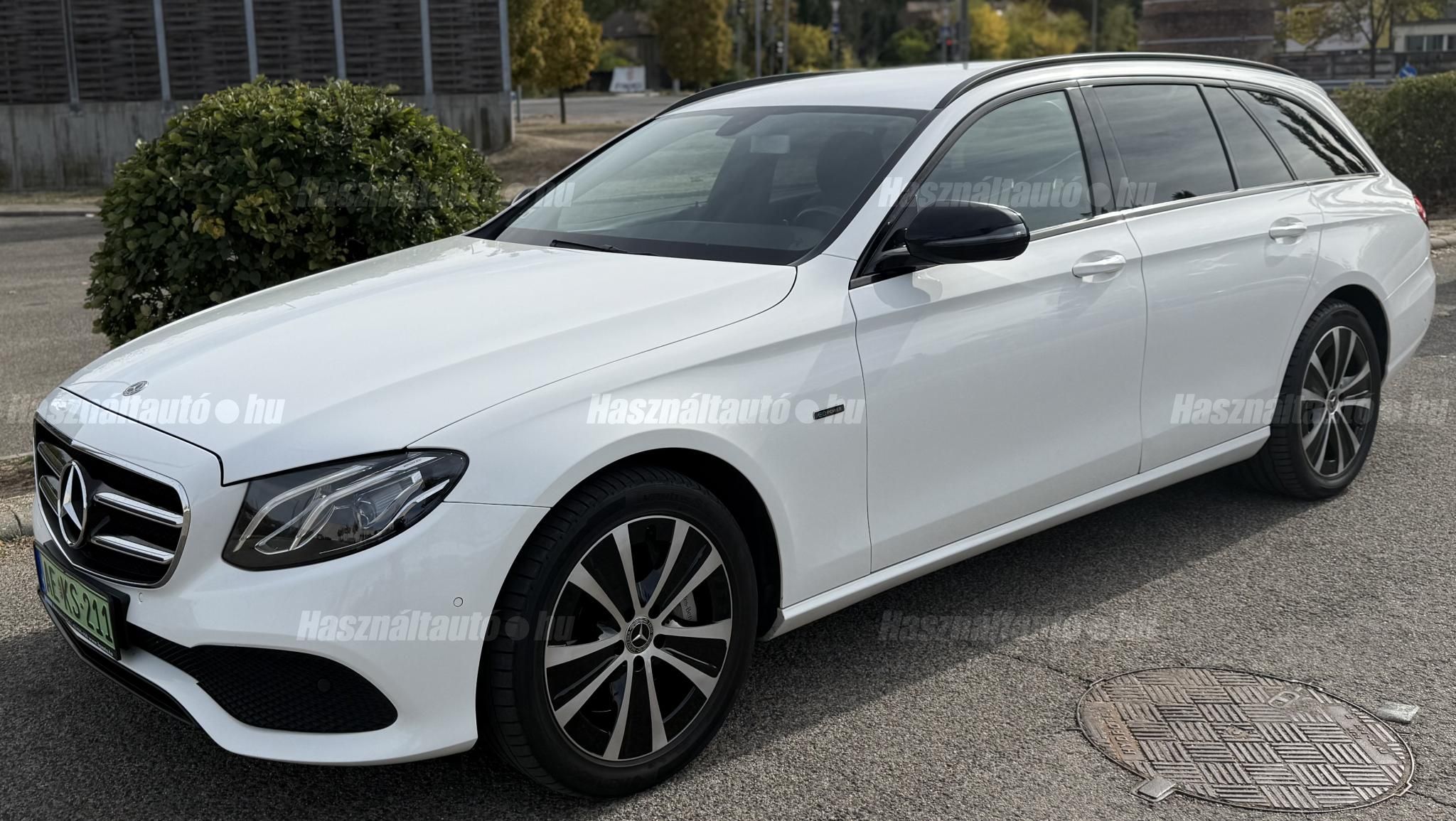 MERCEDES-BENZ E 300 2020/1 - 1