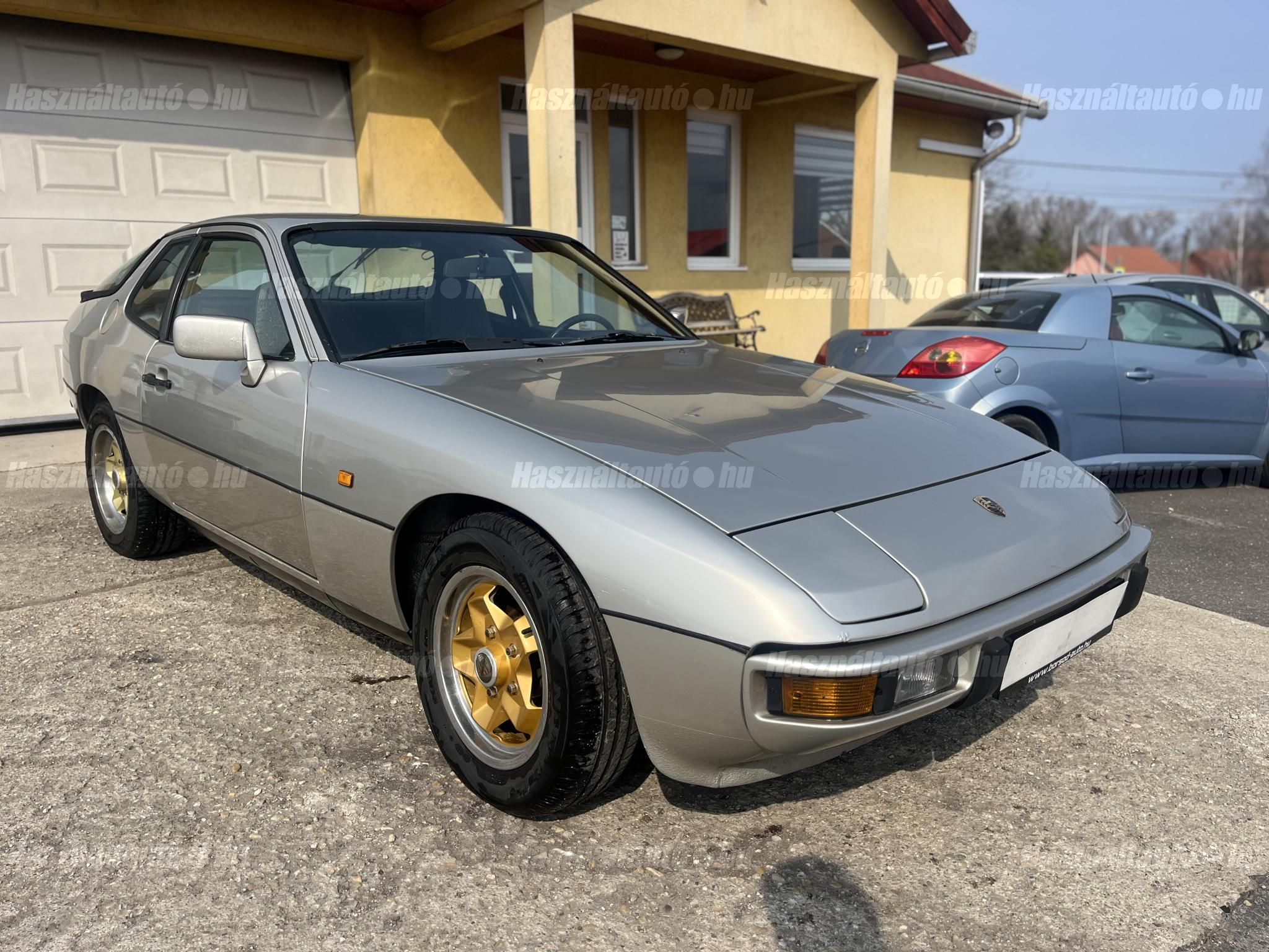 PORSCHE 924 1983/6 - 1