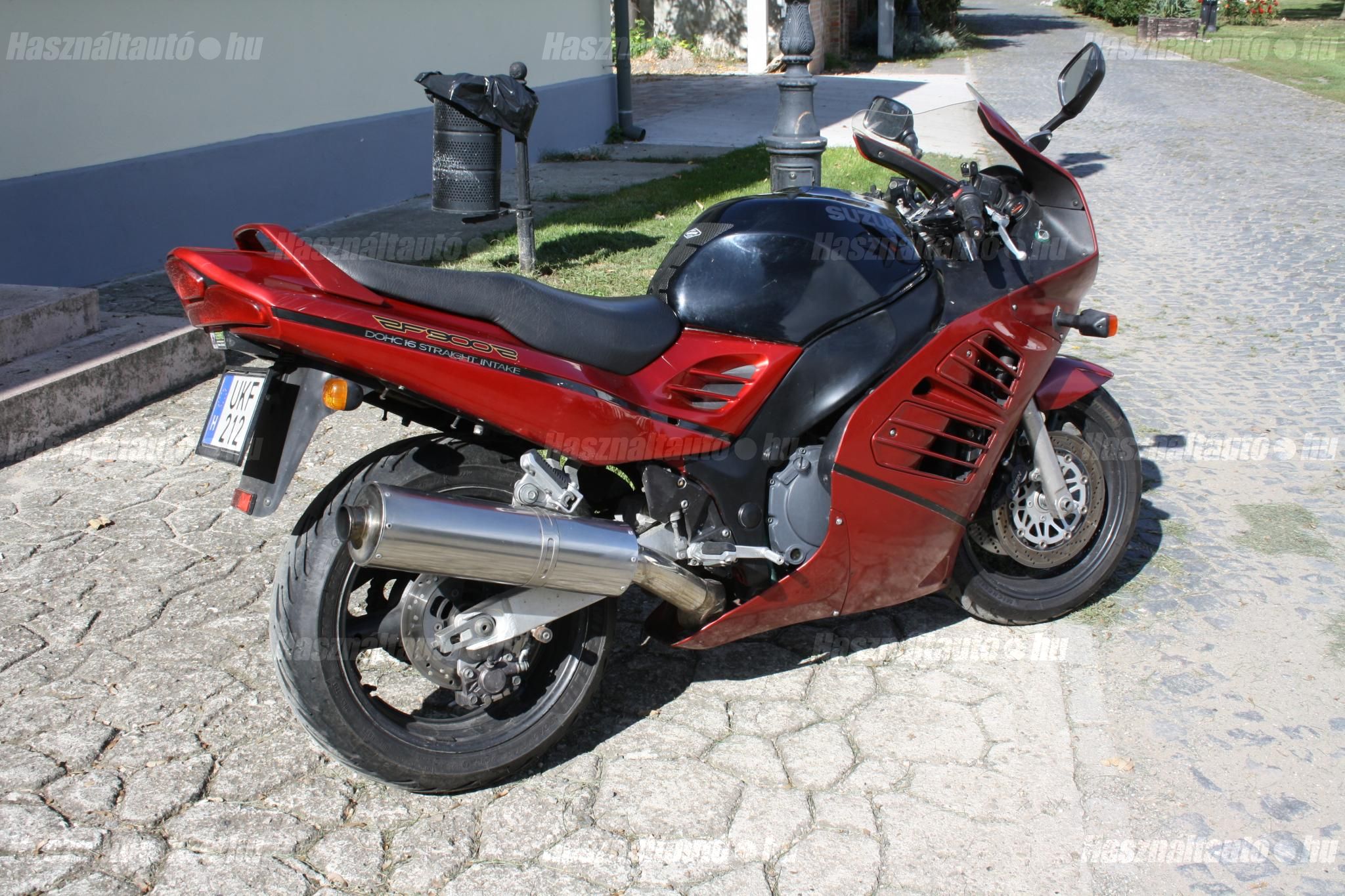 SUZUKI RF 900 R 1998 - 1