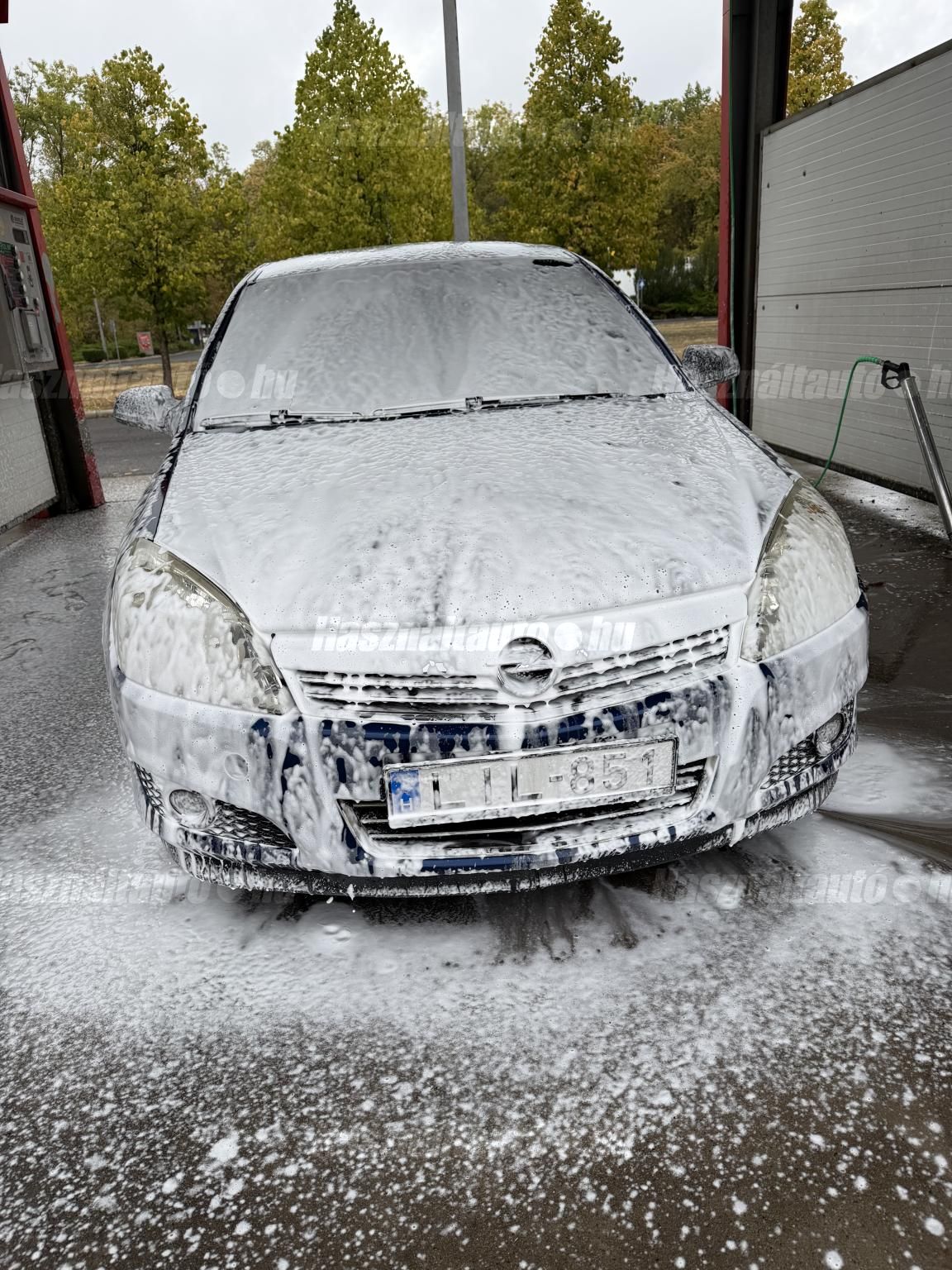OPEL ASTRA H 2009 - 1