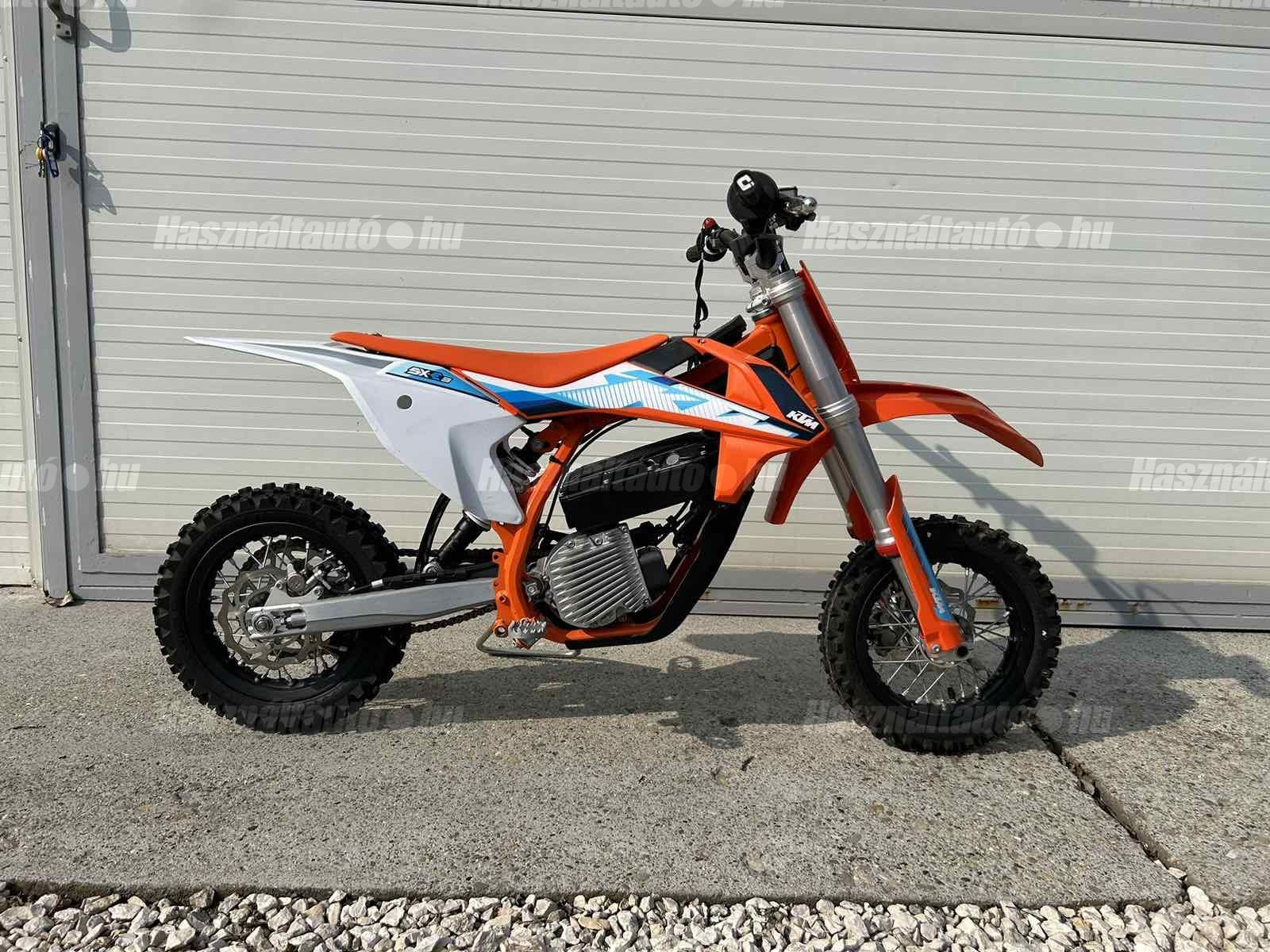 KTM SX-E 3 2023/3 - 1