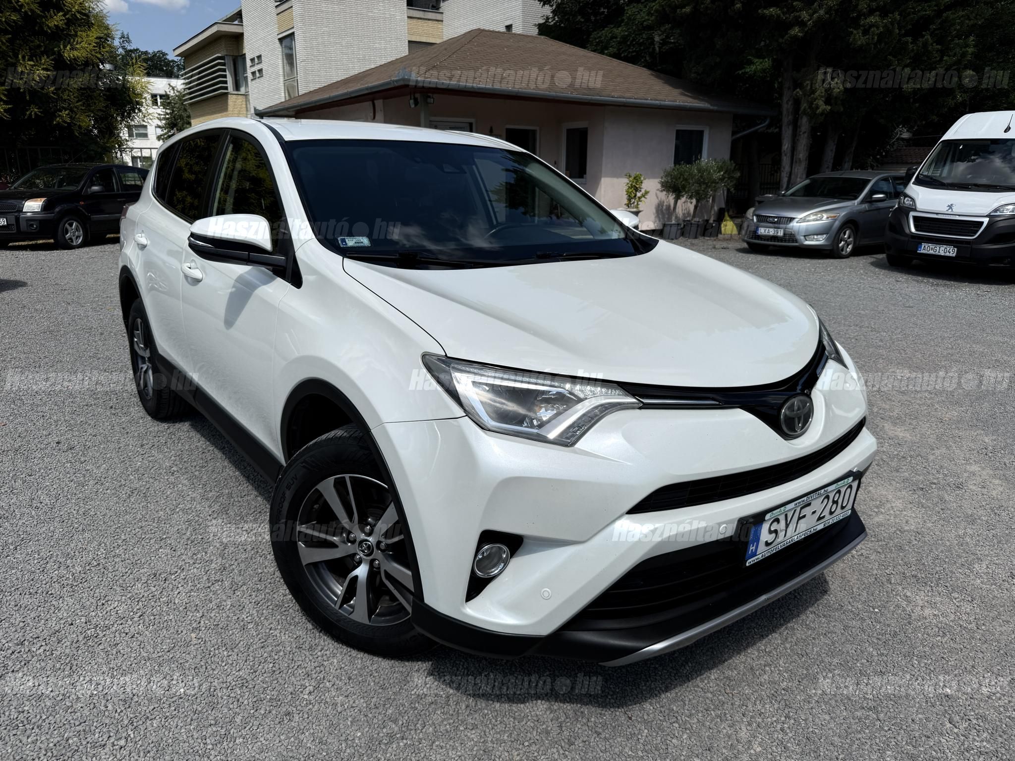 TOYOTA RAV 4 2016/9 - 1