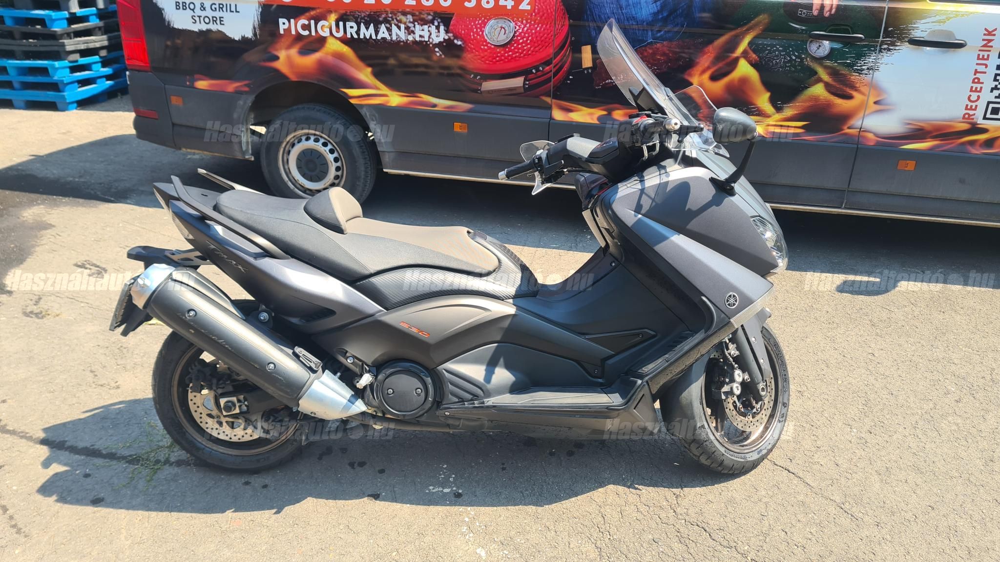 YAMAHA TMAX 2014/6 - 1