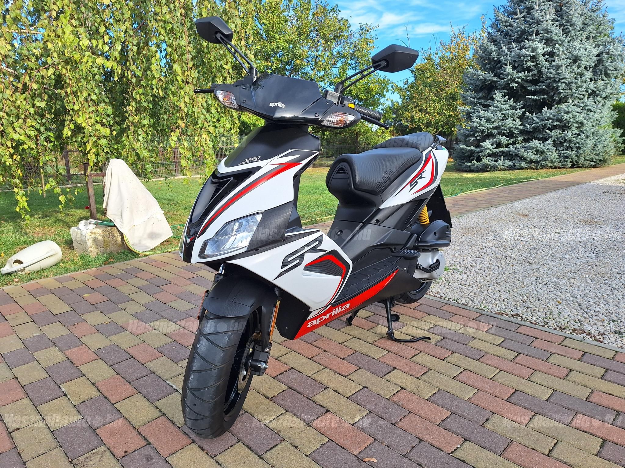 APRILIA SR 50 2017/11 - 1