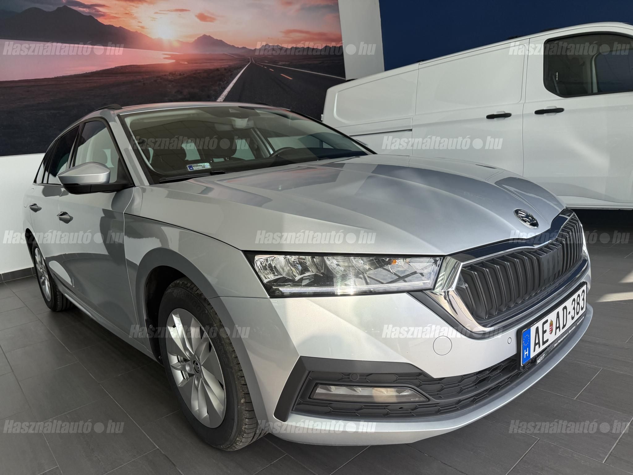 SKODA OCTAVIA 2023/3 - 1