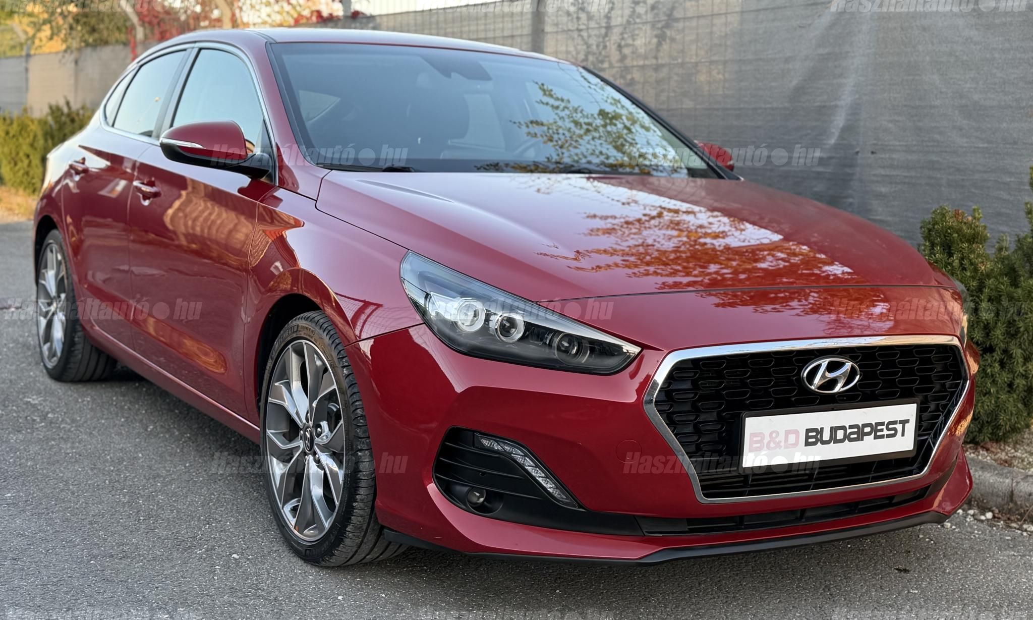 HYUNDAI I30 2018/6 - 1