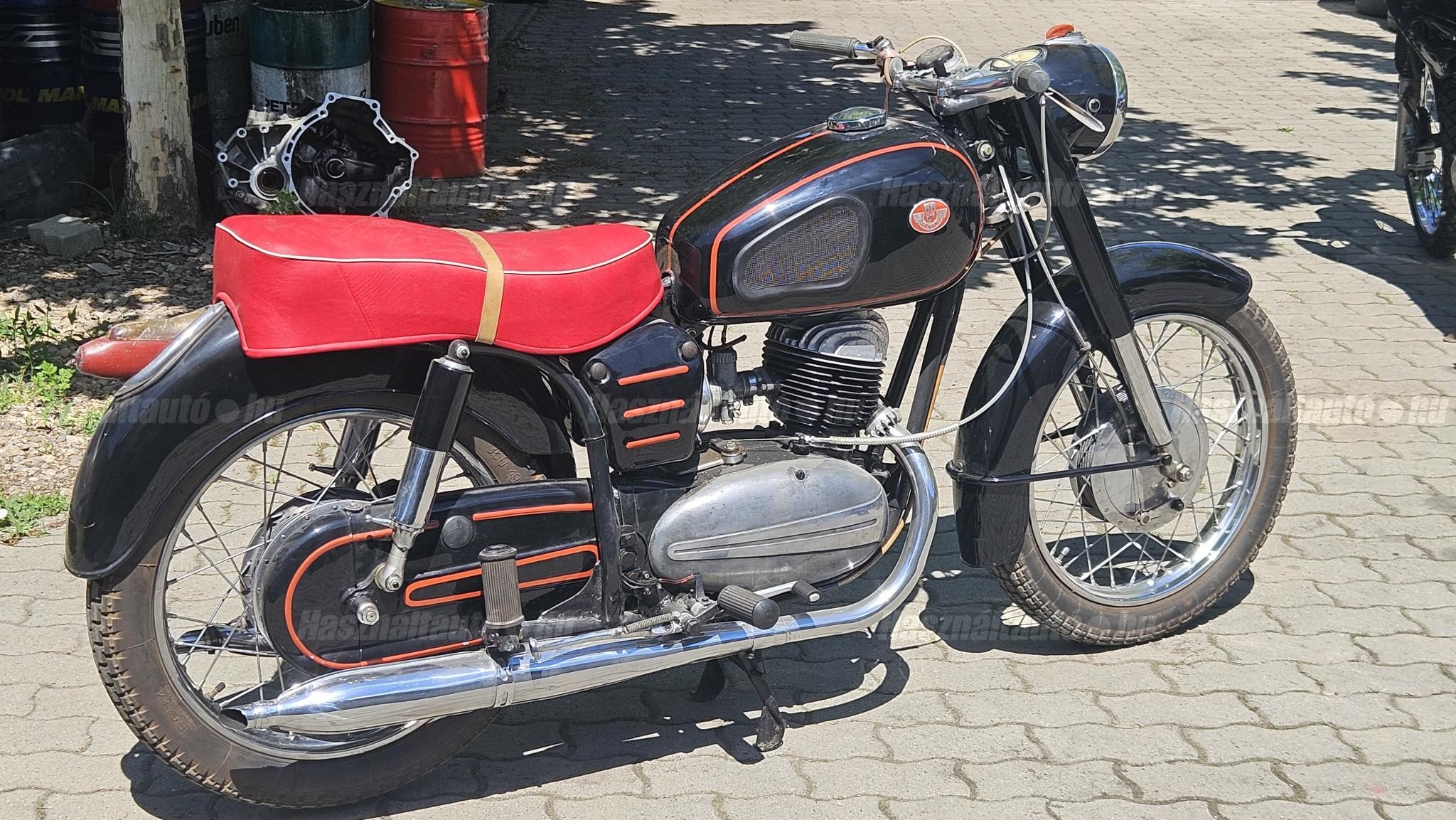 PANNONIA TLF 1960 - 1