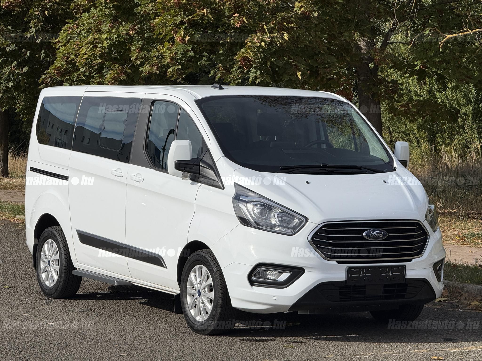 FORD TOURNEO 2021/5 - 1