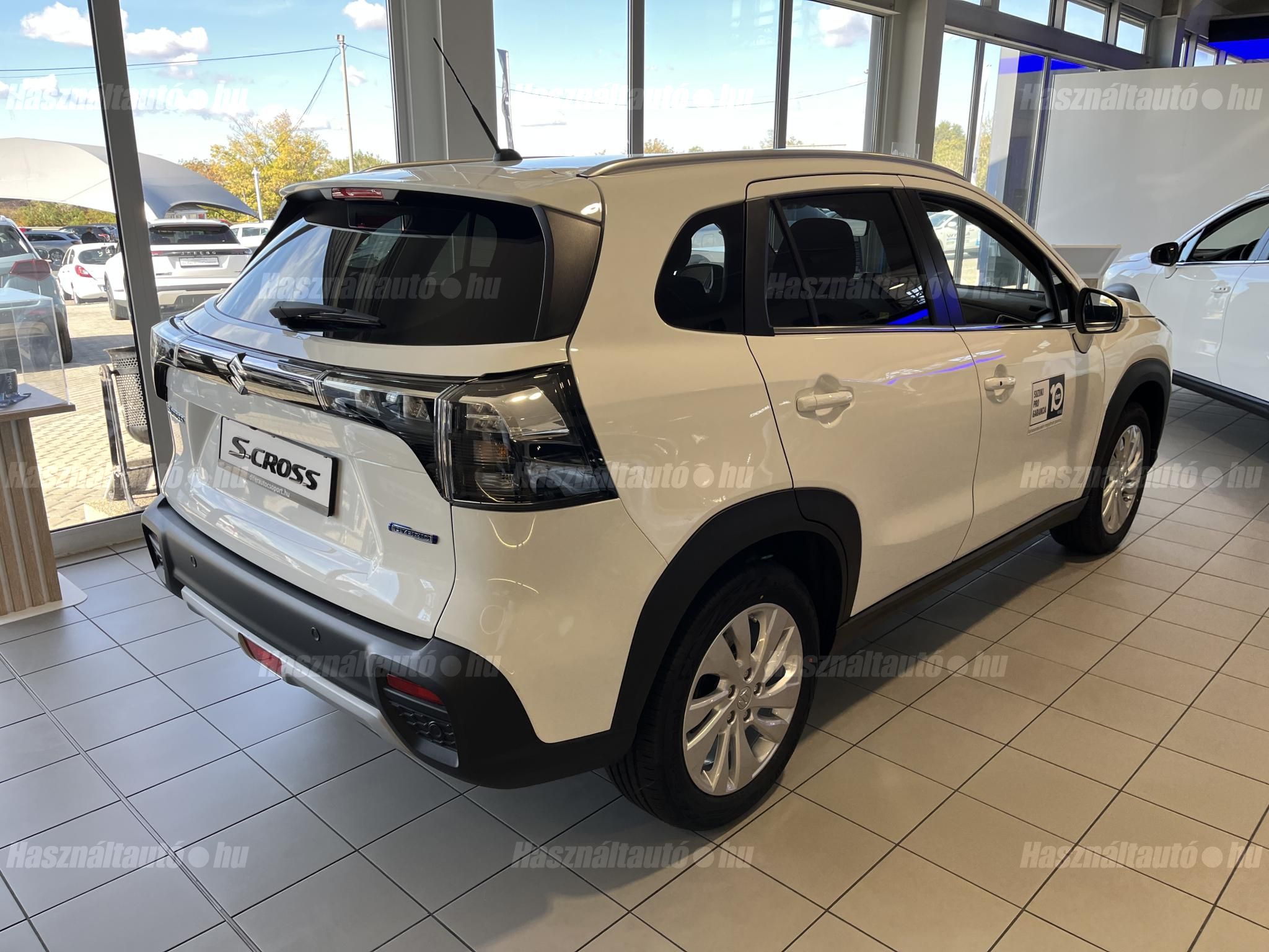 SUZUKI S-CROSS 2025 - 1