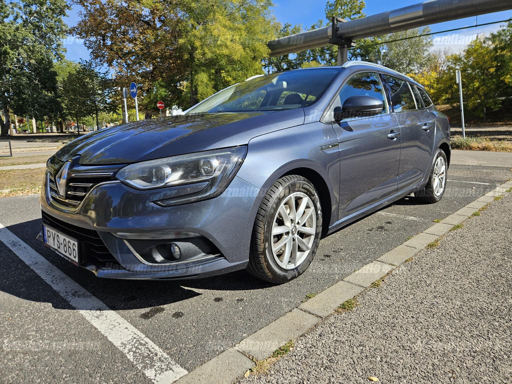 RENAULT MEGANE 2018/7 - 1