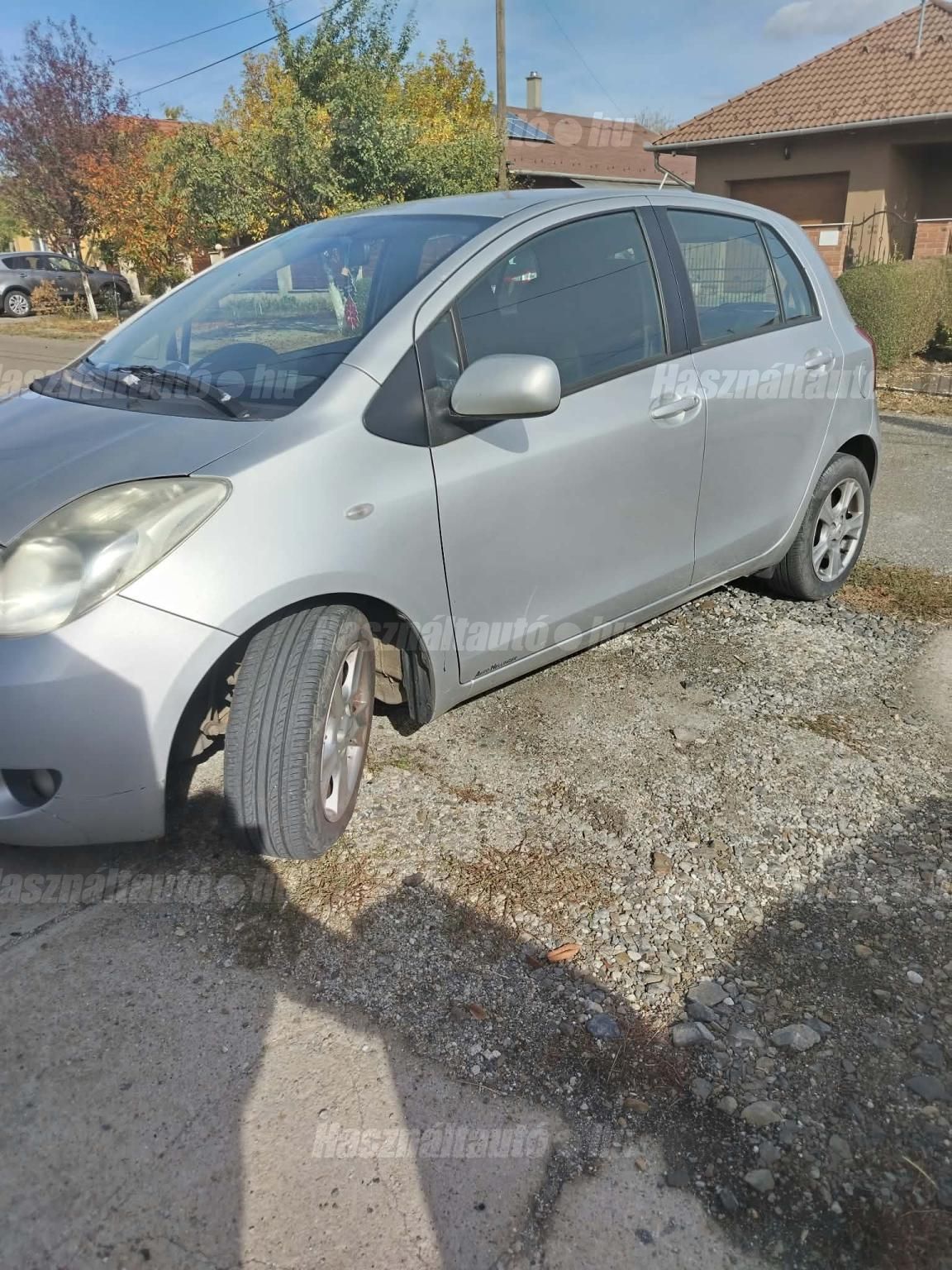 TOYOTA YARIS 2007/12 - 1