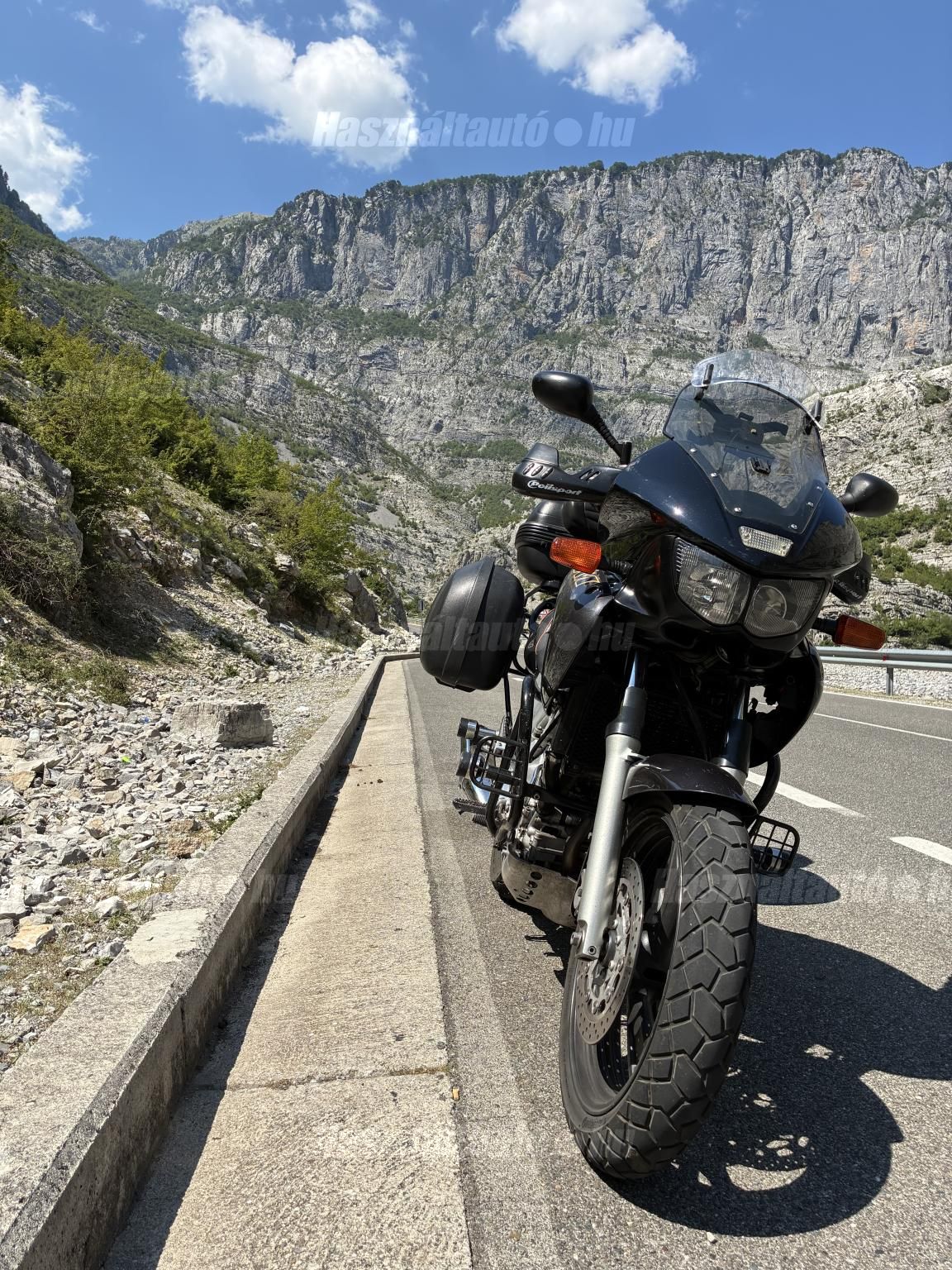 YAMAHA TDM 850 2000/2 - 1
