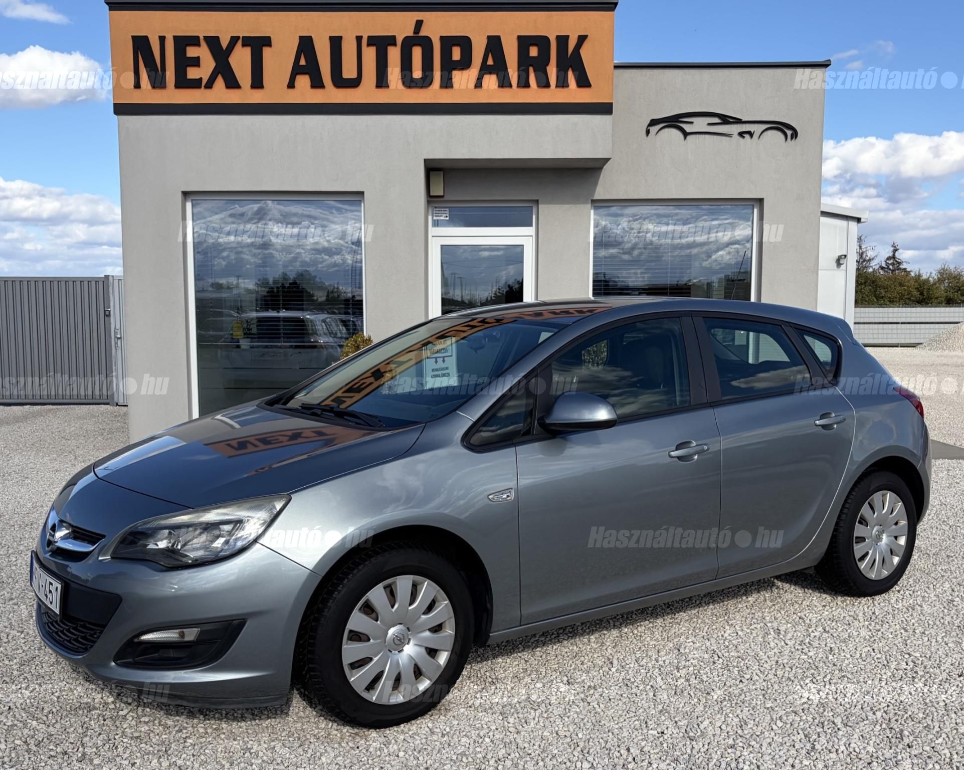 OPEL ASTRA J 2012/11 - 1