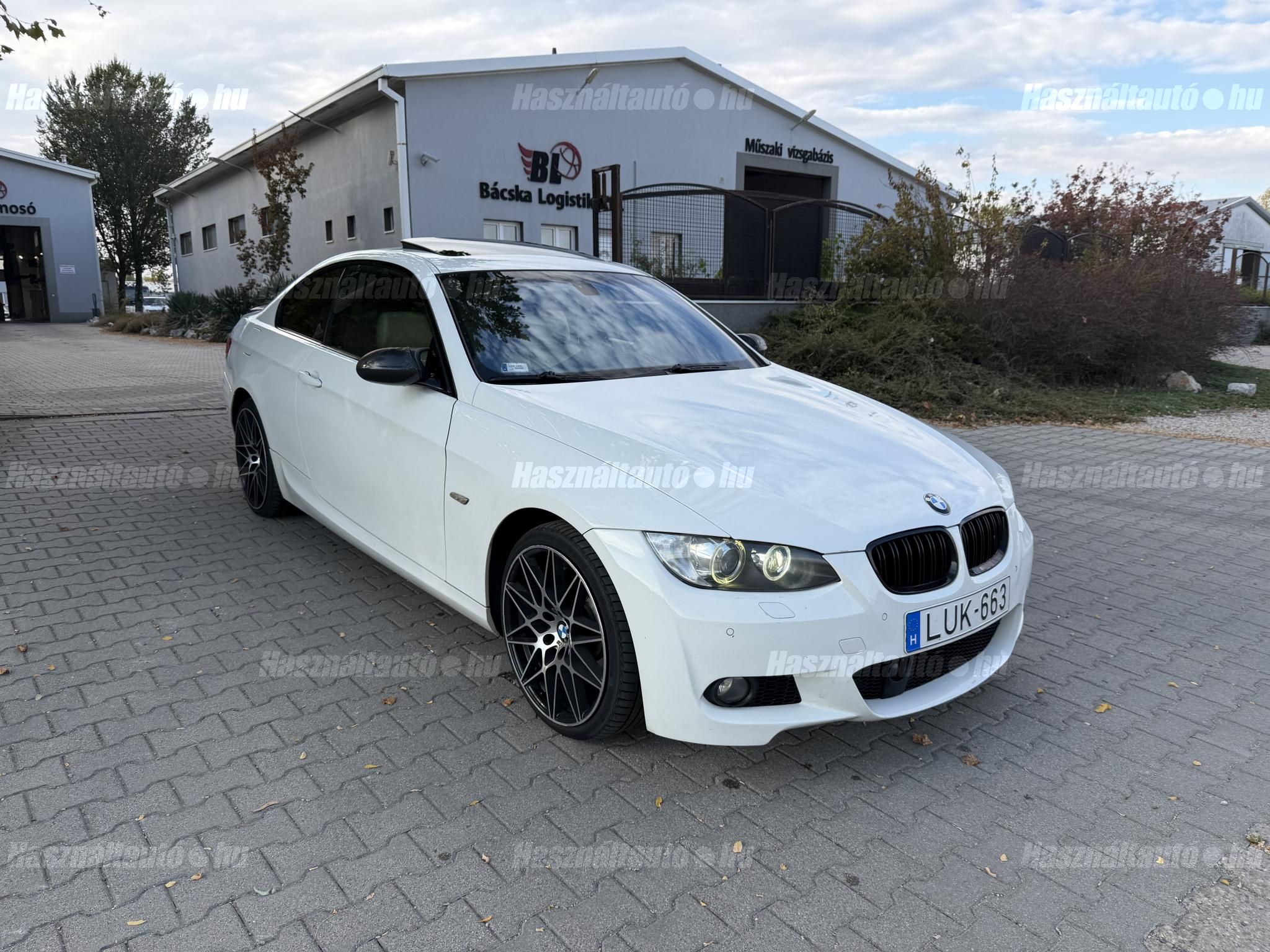 BMW 330 2009/4 - 1