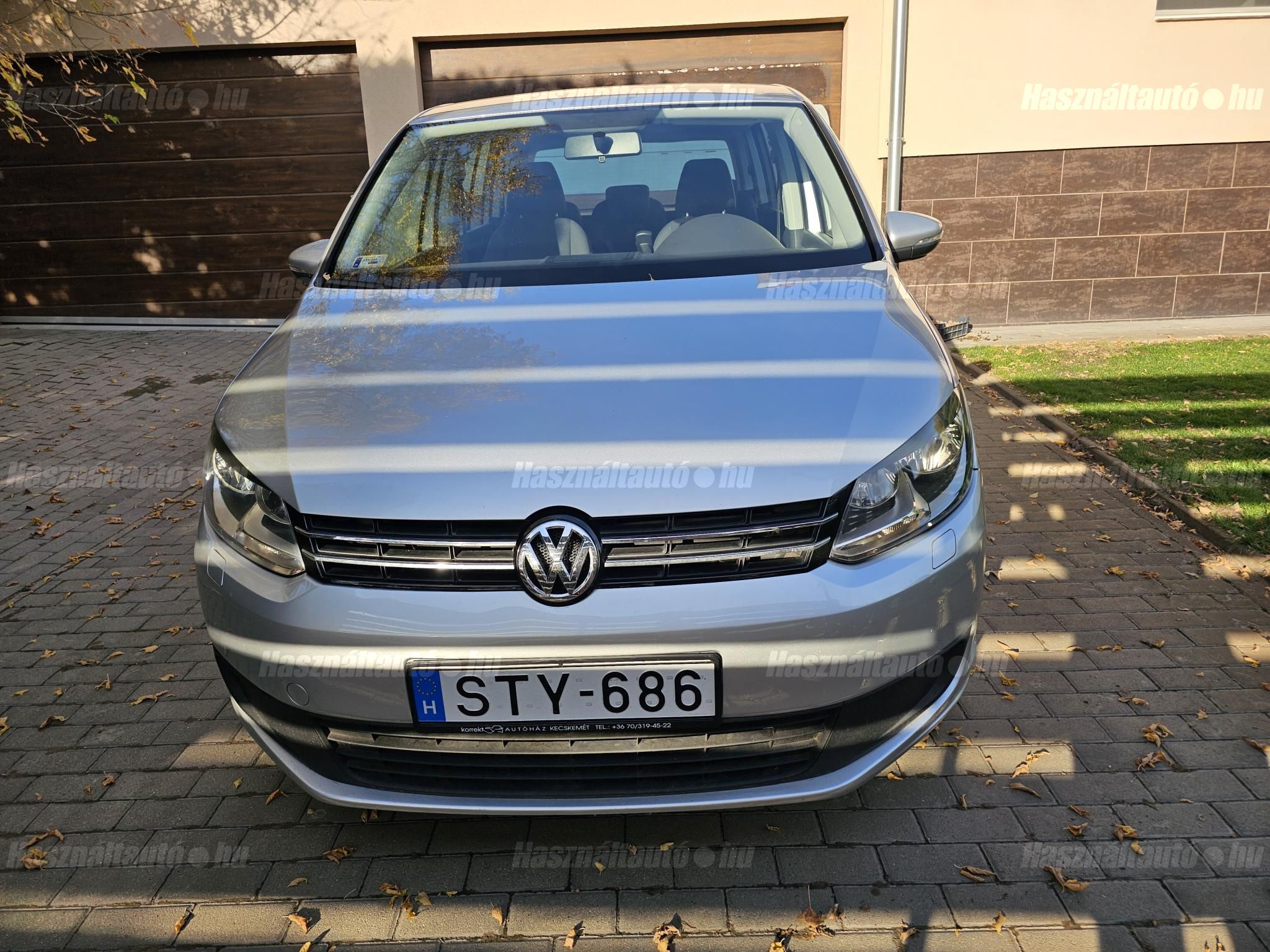VOLKSWAGEN TOURAN 2012/2 - 1