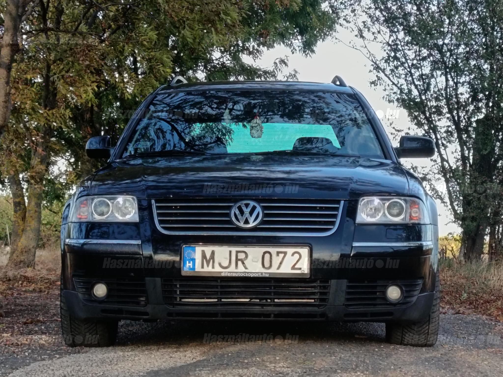 VOLKSWAGEN PASSAT V 2001/5 - 1