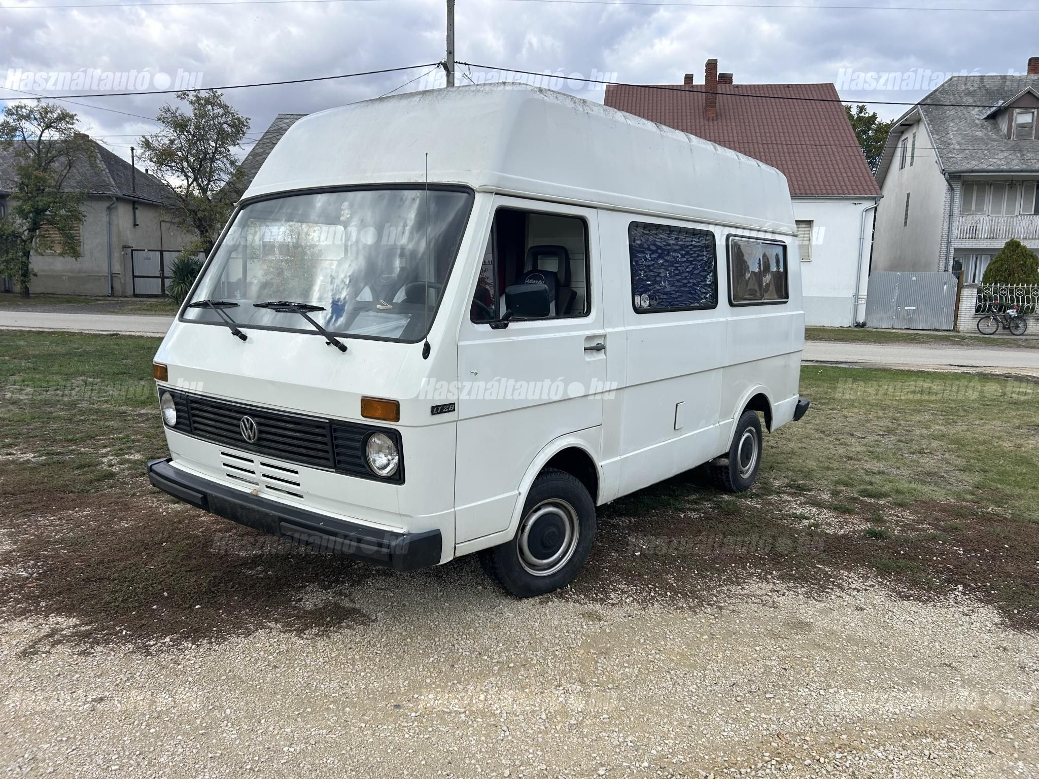 VOLKSWAGEN 1982/11 - 1