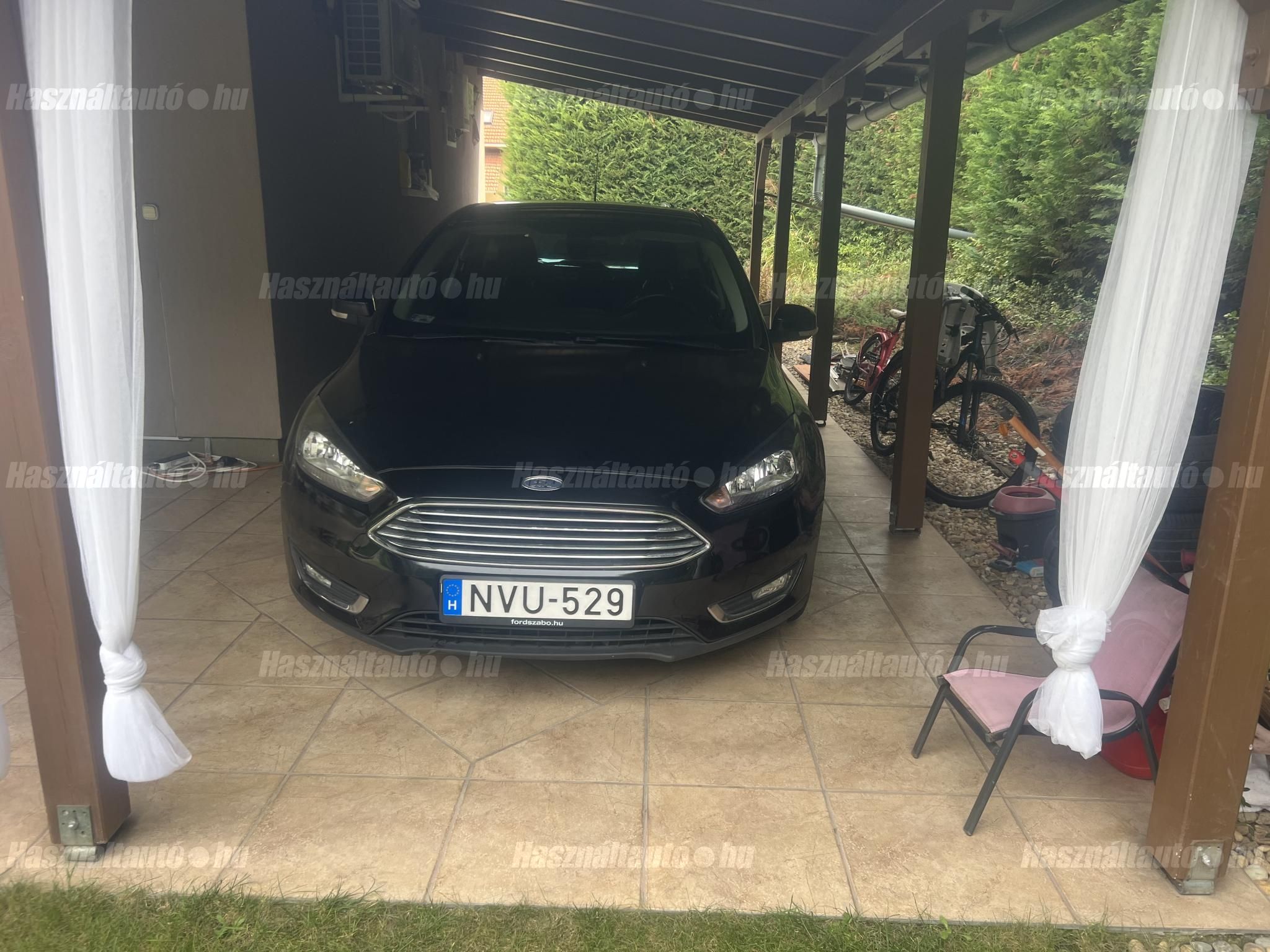 FORD FOCUS 2016/9 - 1
