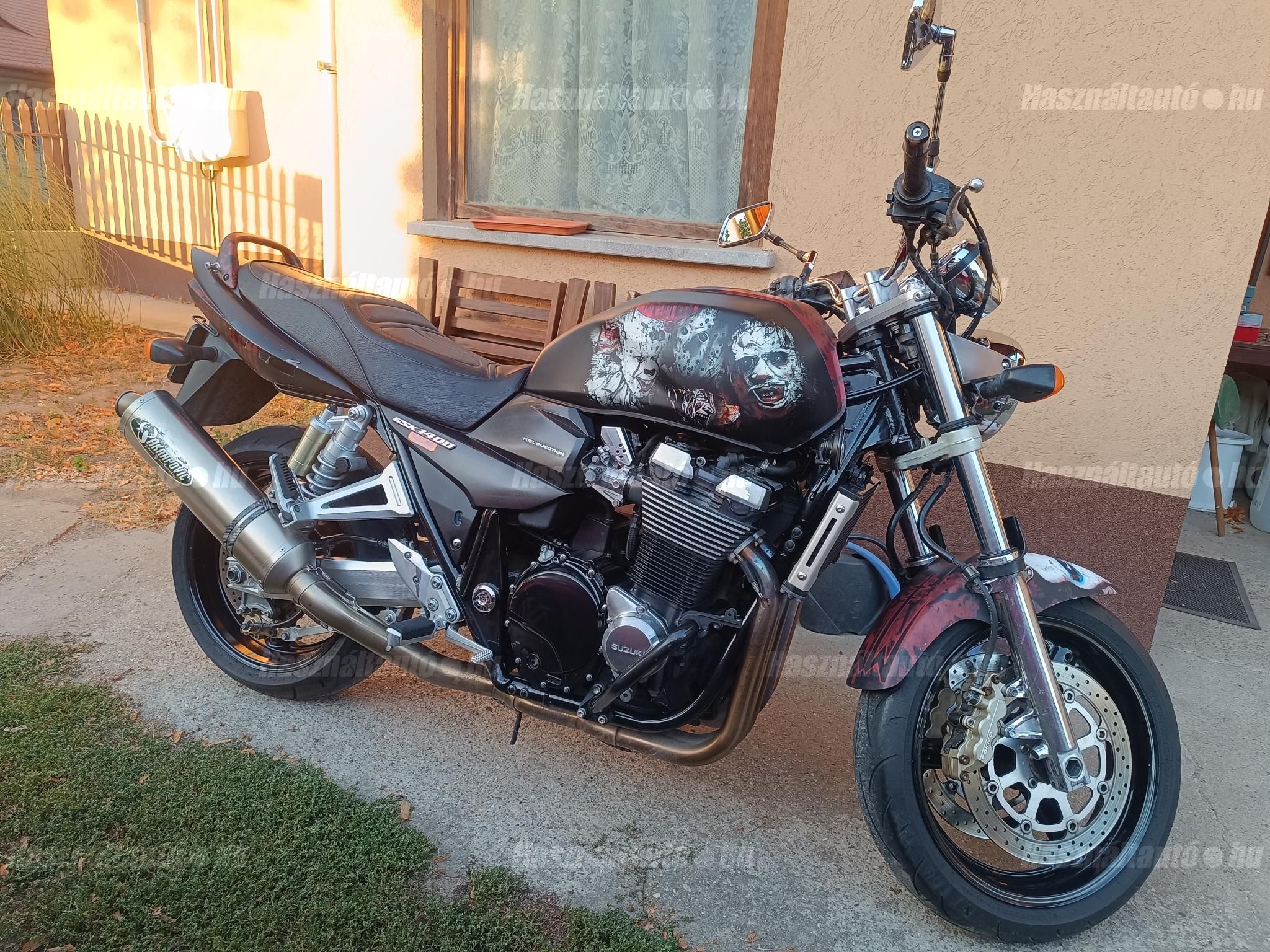 SUZUKI GSX 1400 2004 - 1