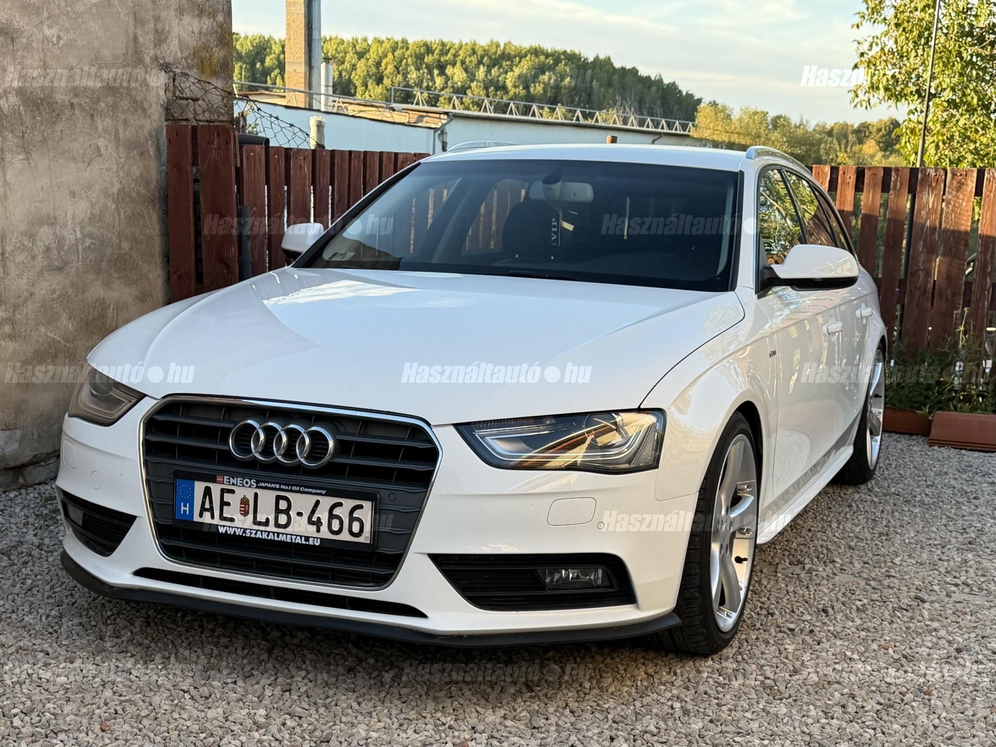 AUDI A4 2014/5 - 1