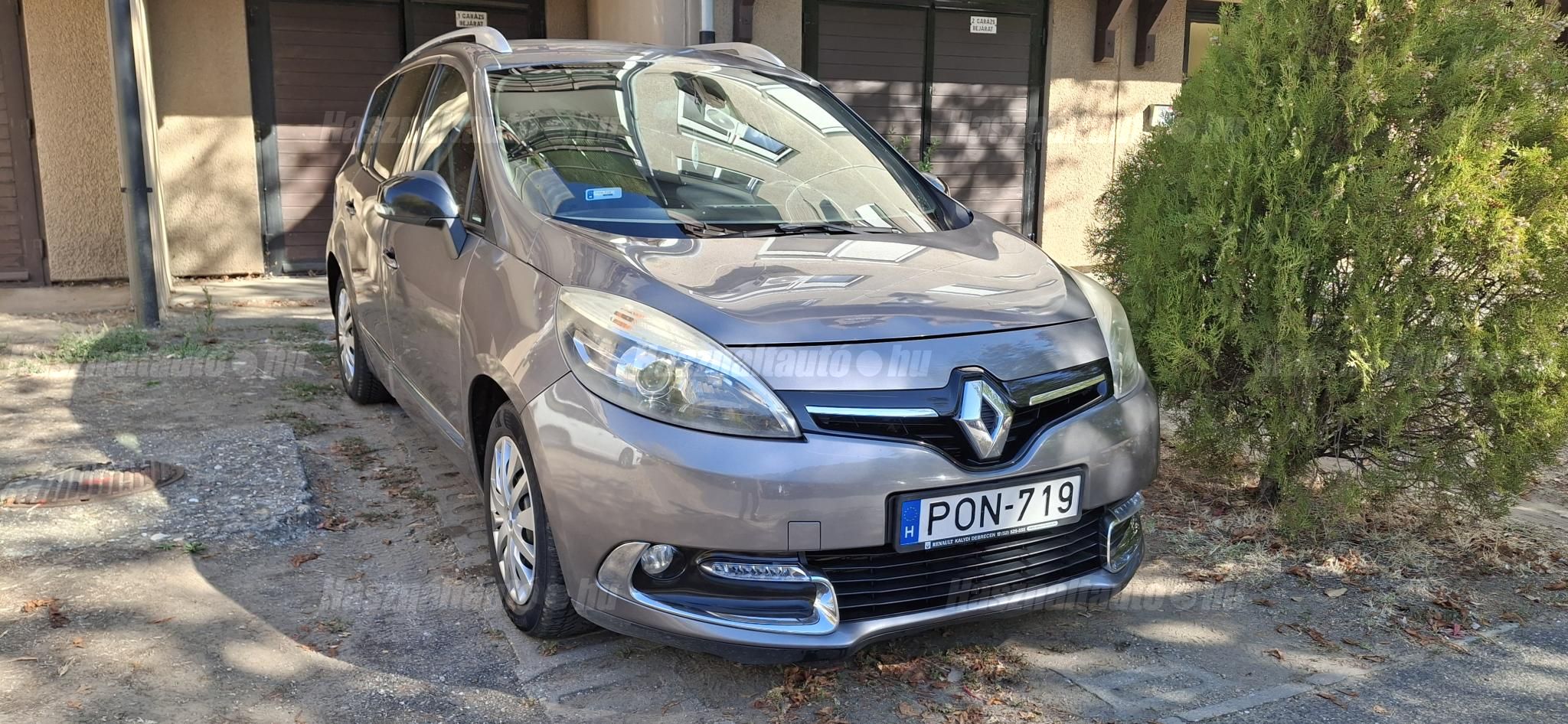 RENAULT GRAND SCENIC 2013/11 - 1