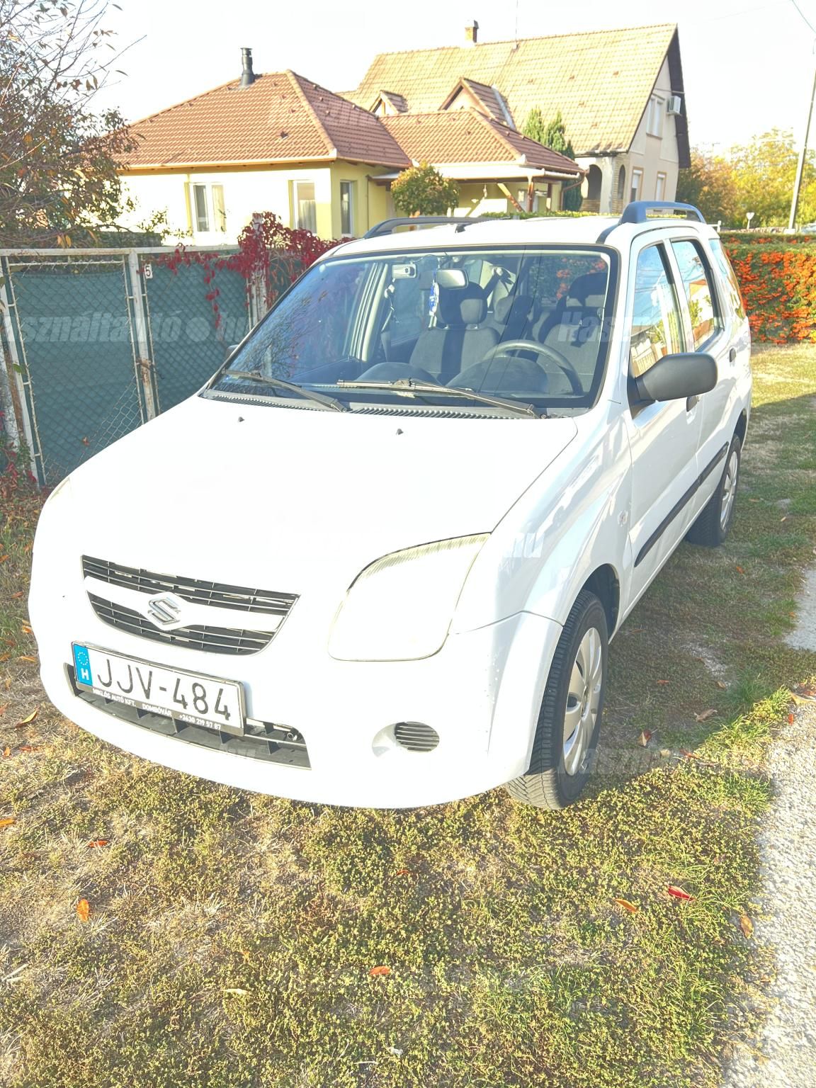 SUZUKI IGNIS 2004/10 - 1