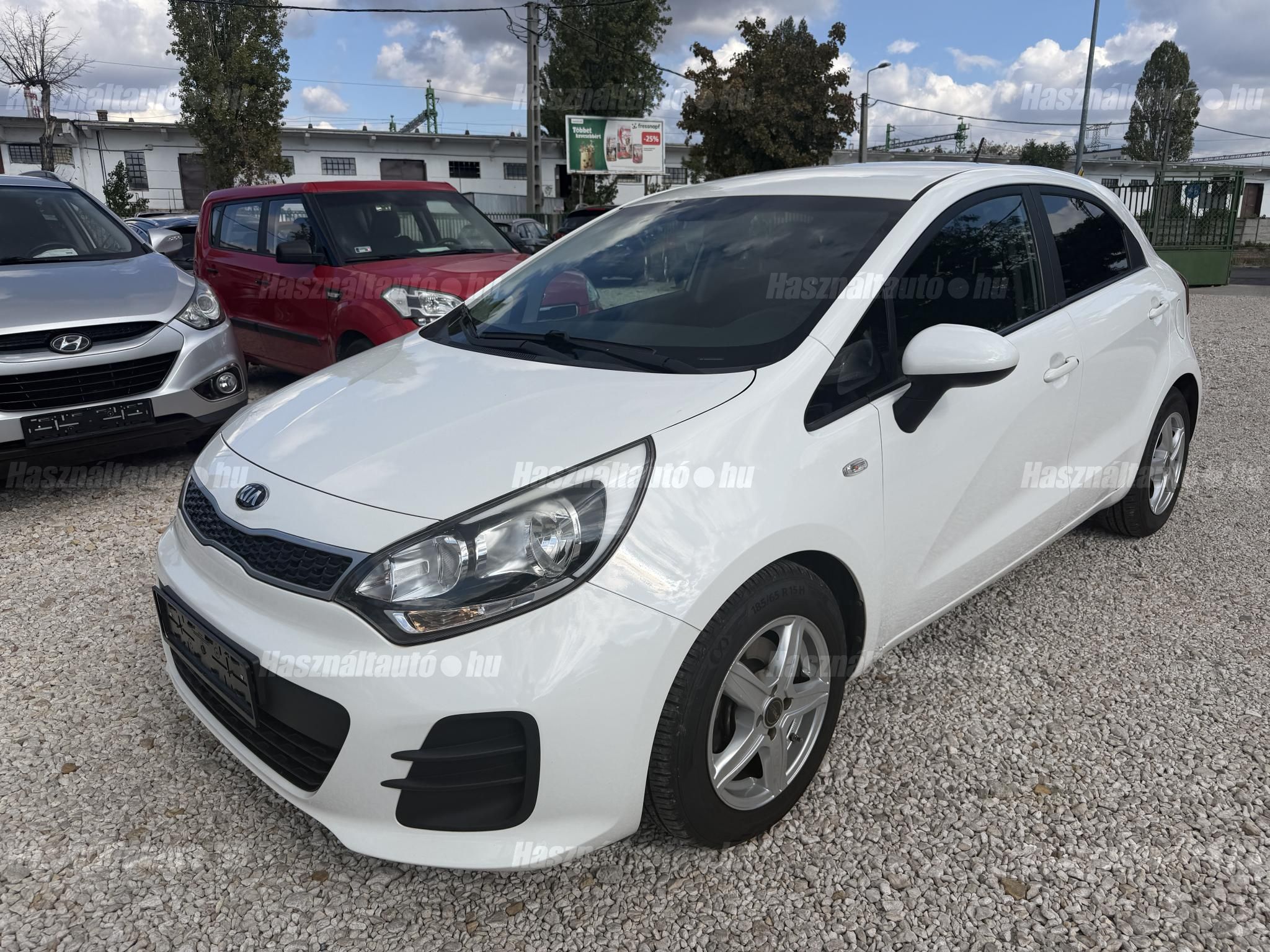 KIA RIO 2015/4 - 1