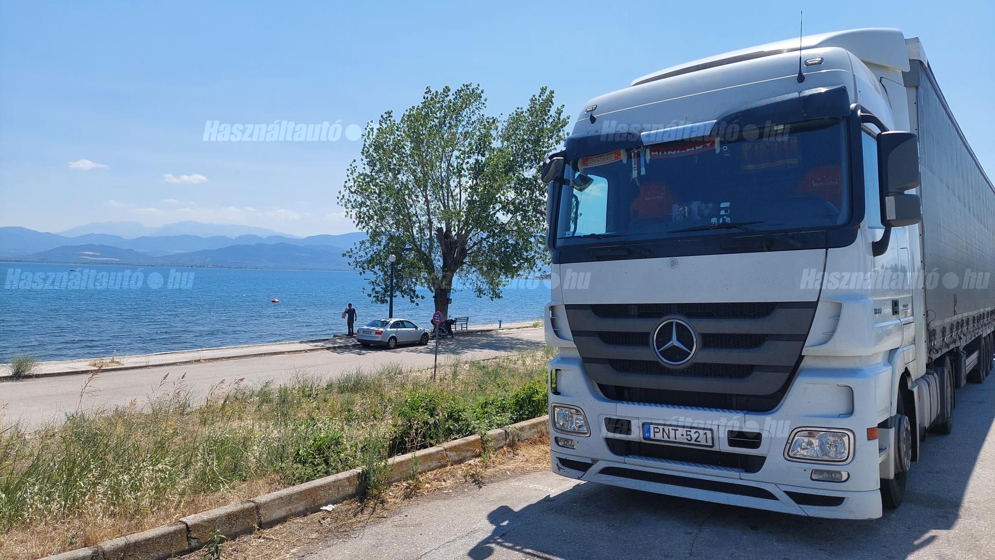 MERCEDES-BENZ 2013/10 - 1
