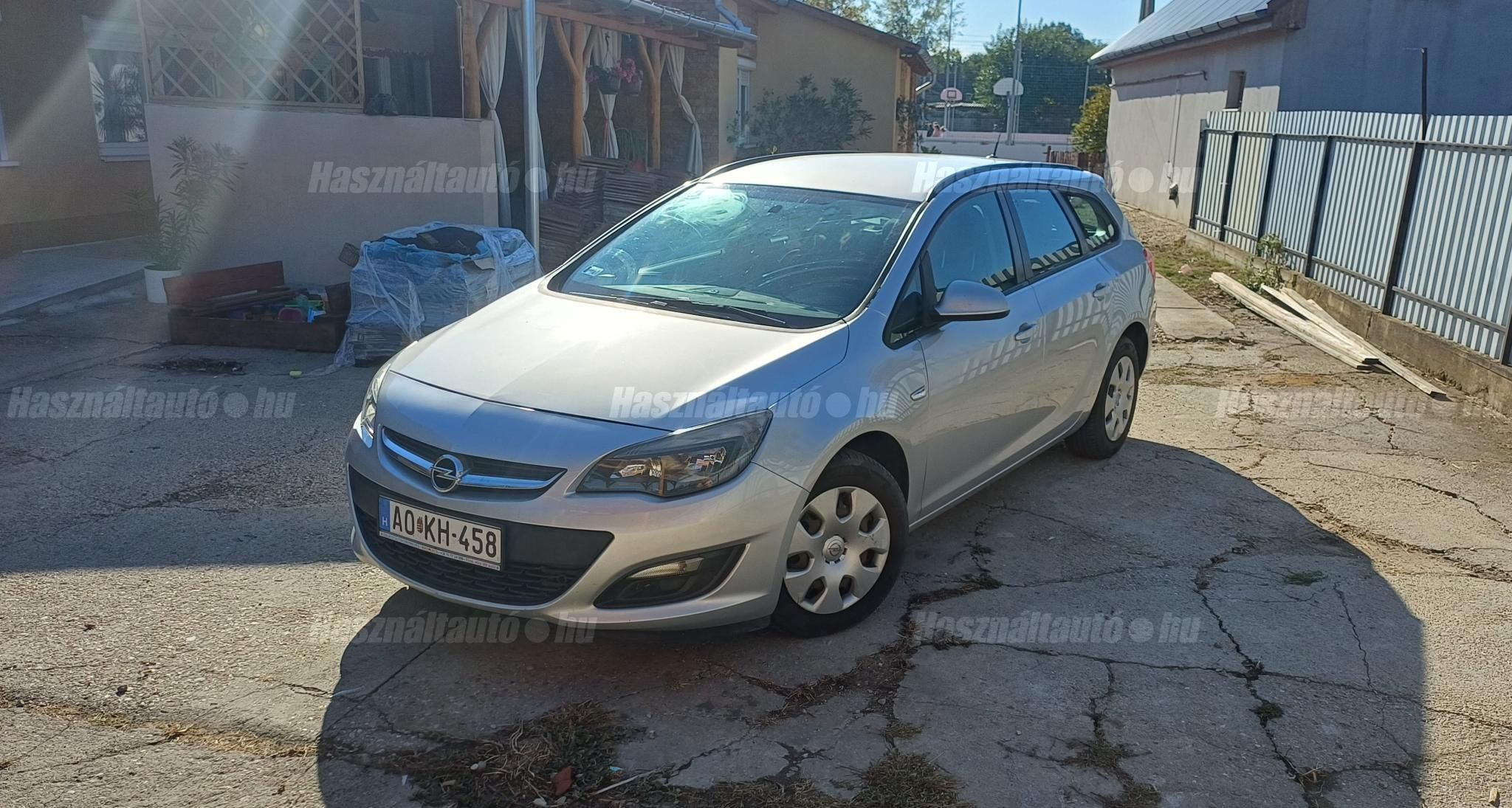 OPEL ASTRA J 2014/5 - 1