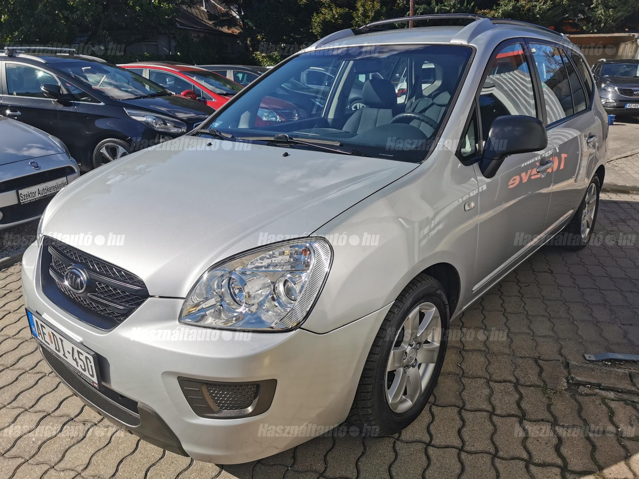 KIA CARENS 2008/2 - 1