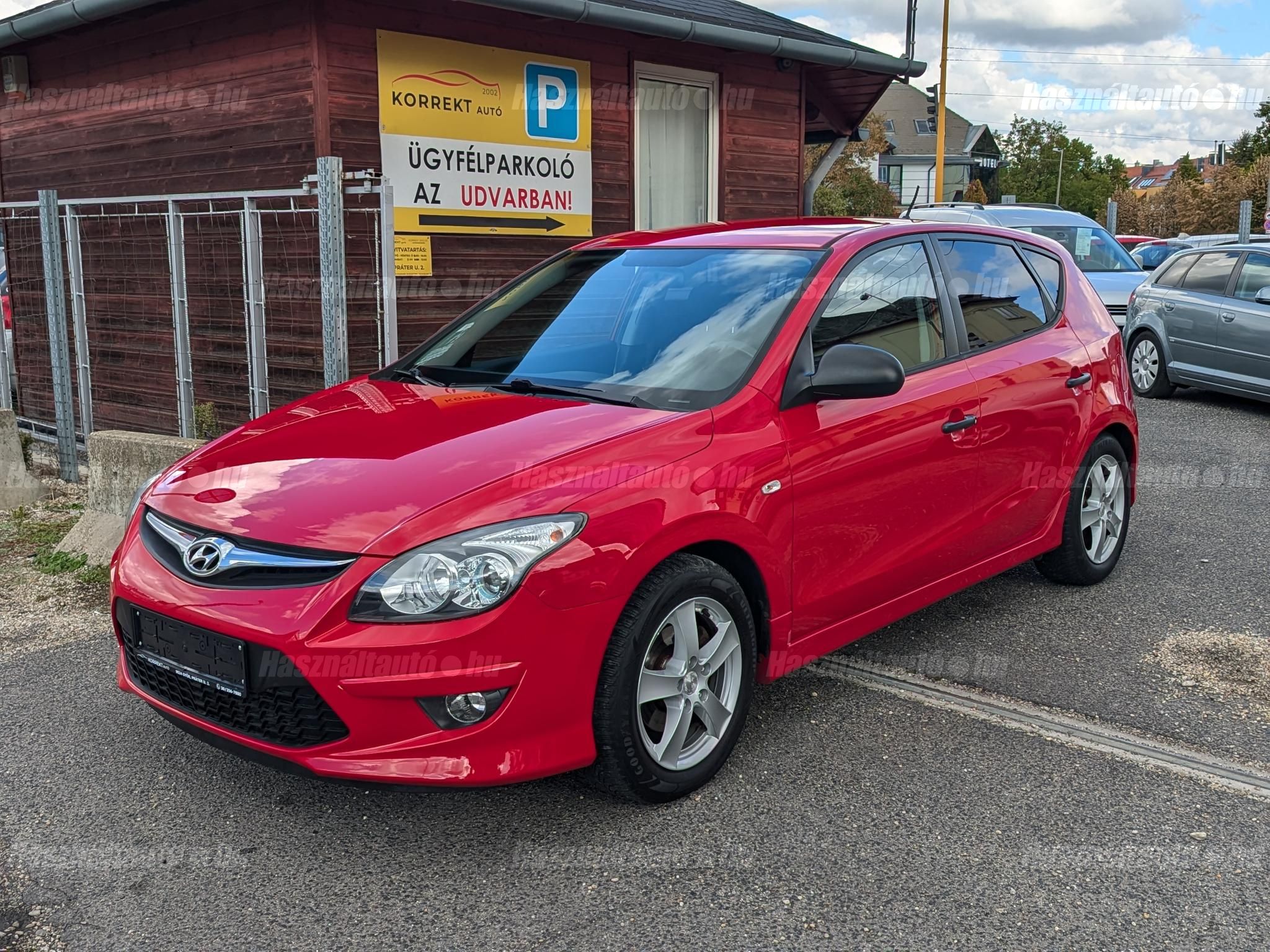 HYUNDAI I30 2010/10 - 1