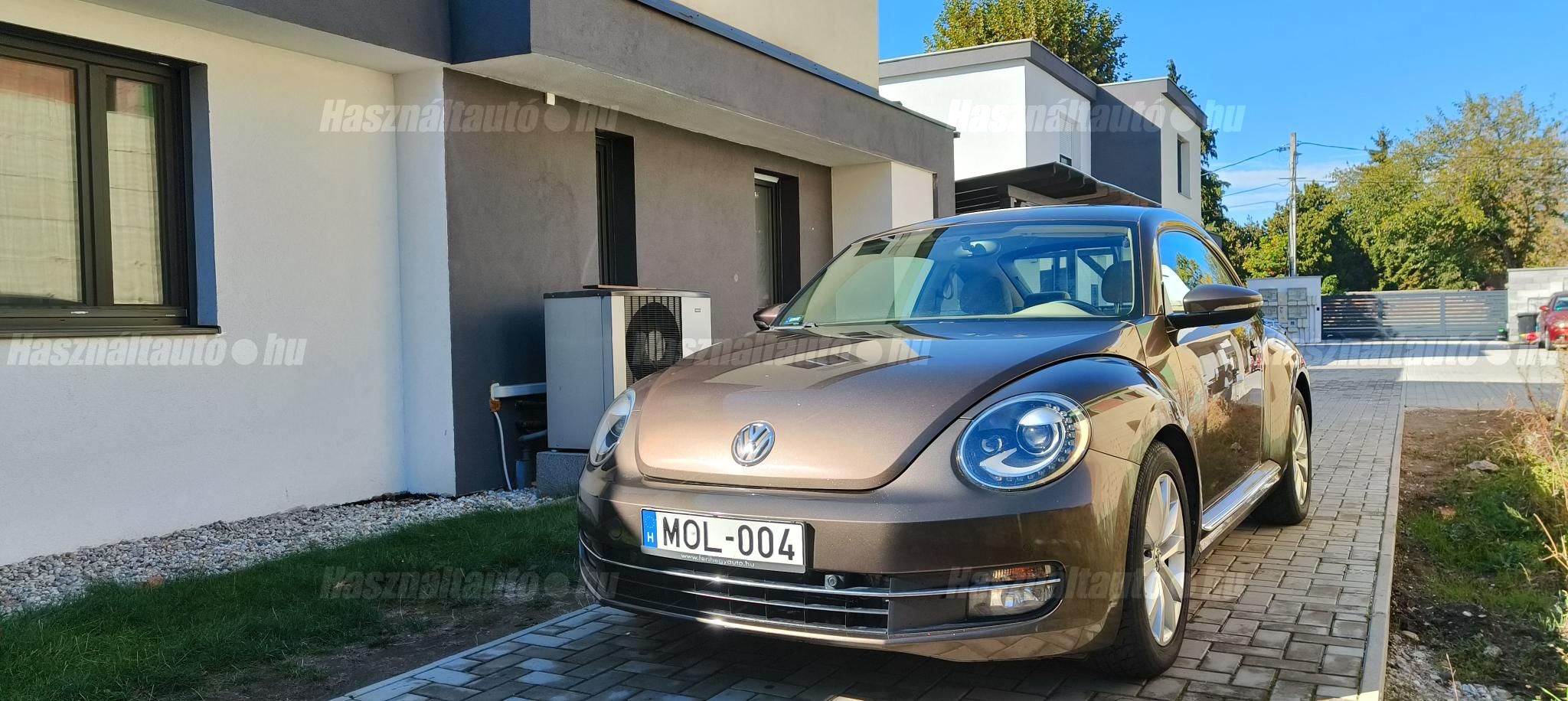 VOLKSWAGEN BEETLE 2013/12 - 1