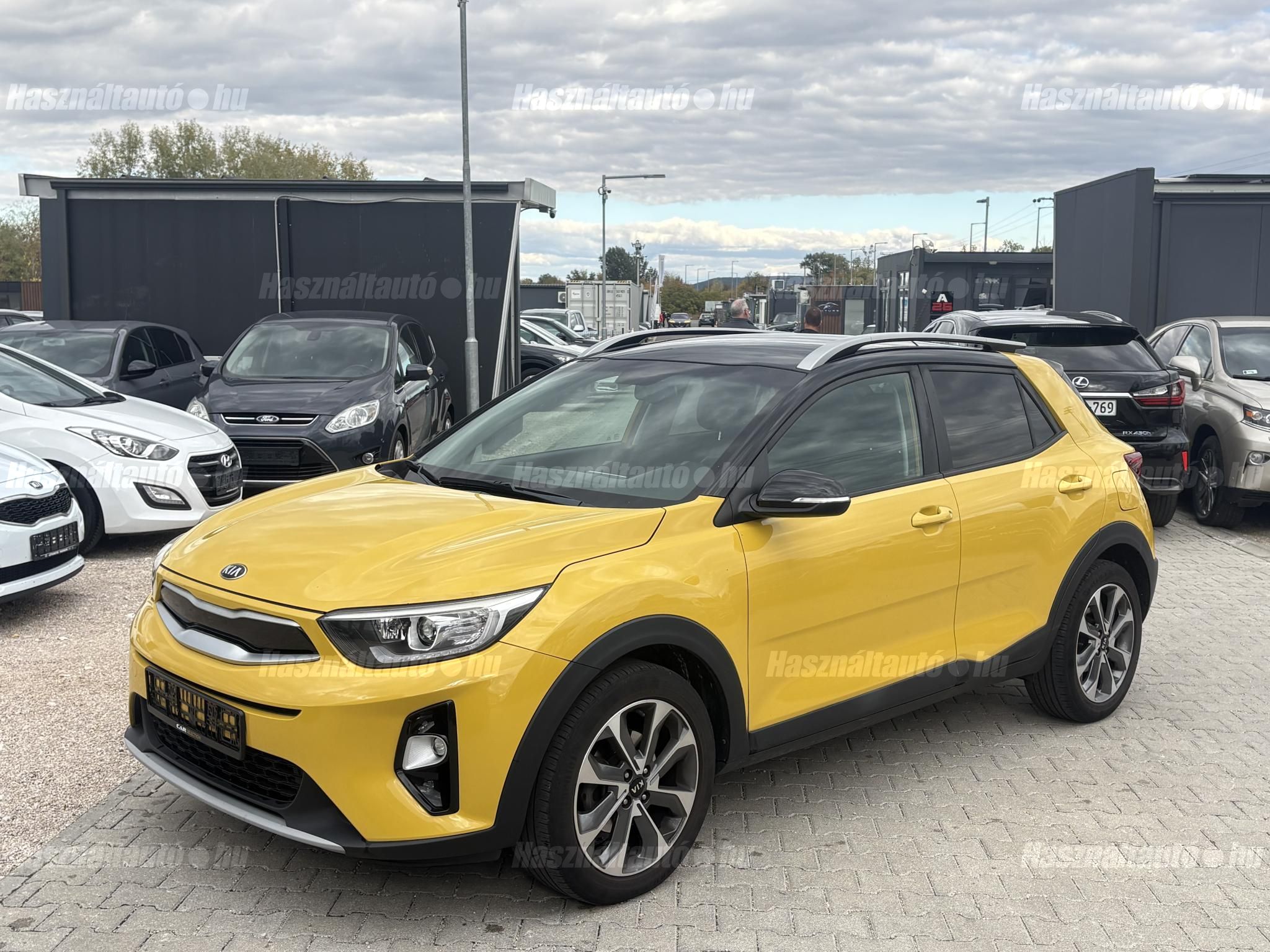 KIA STONIC 2018/7 - 1
