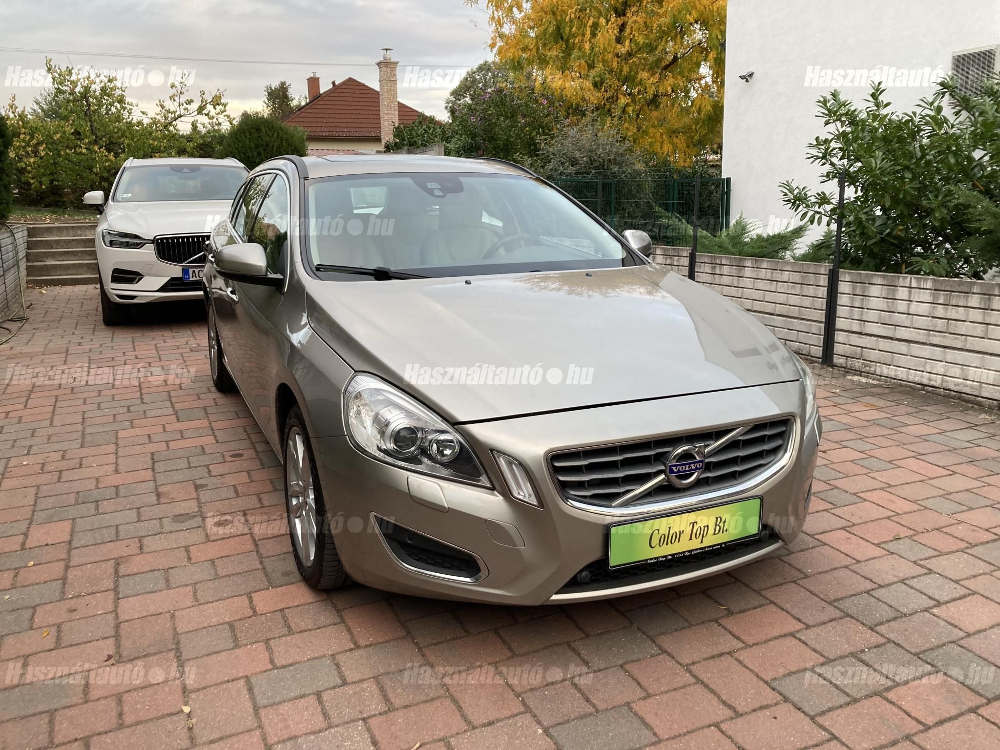 VOLVO V60 2011/4 - 1