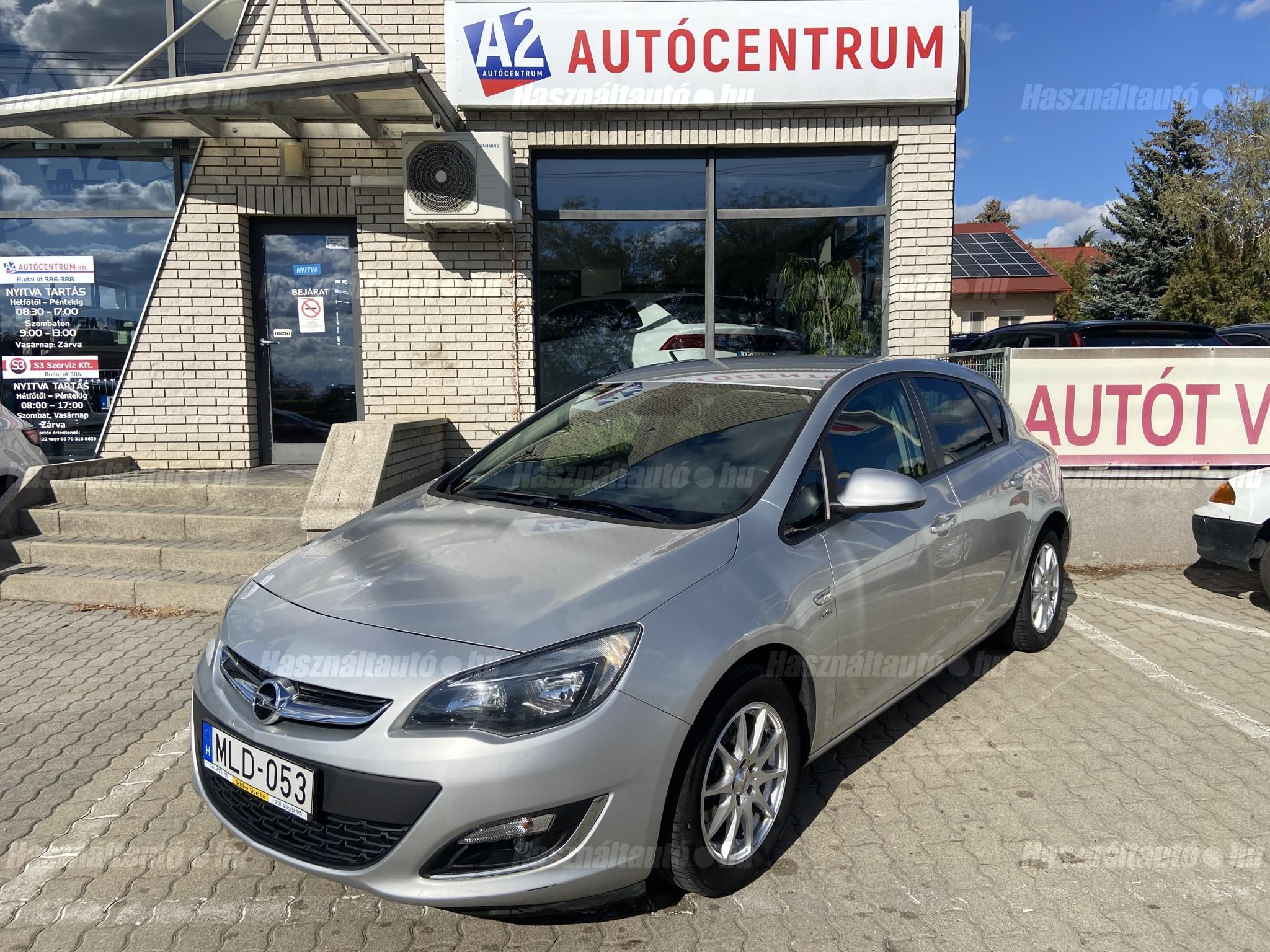 MAGYAR-111000KM-KLÍMA-TEMPOMAT
