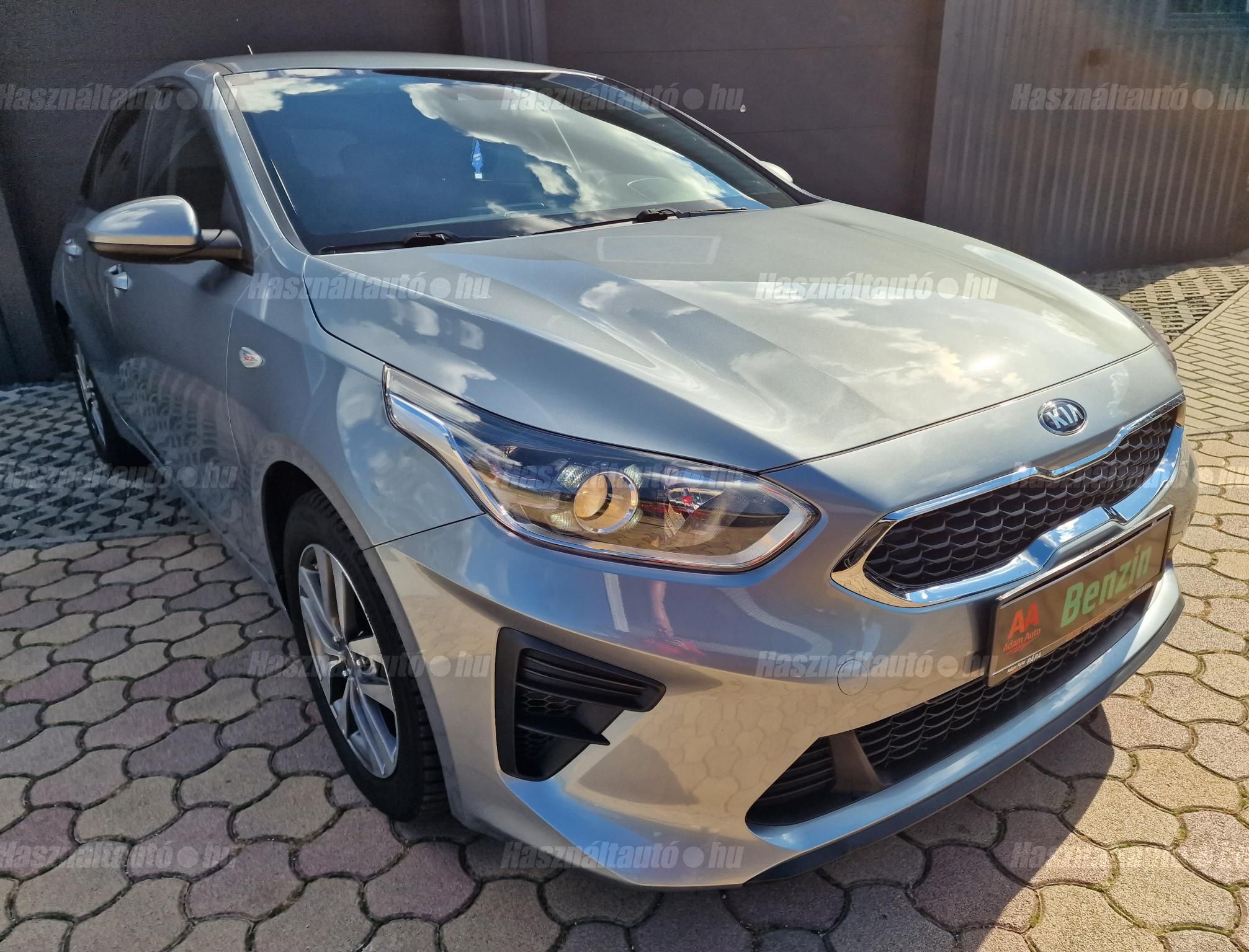 KIA CEE'D 2019/8 - 1