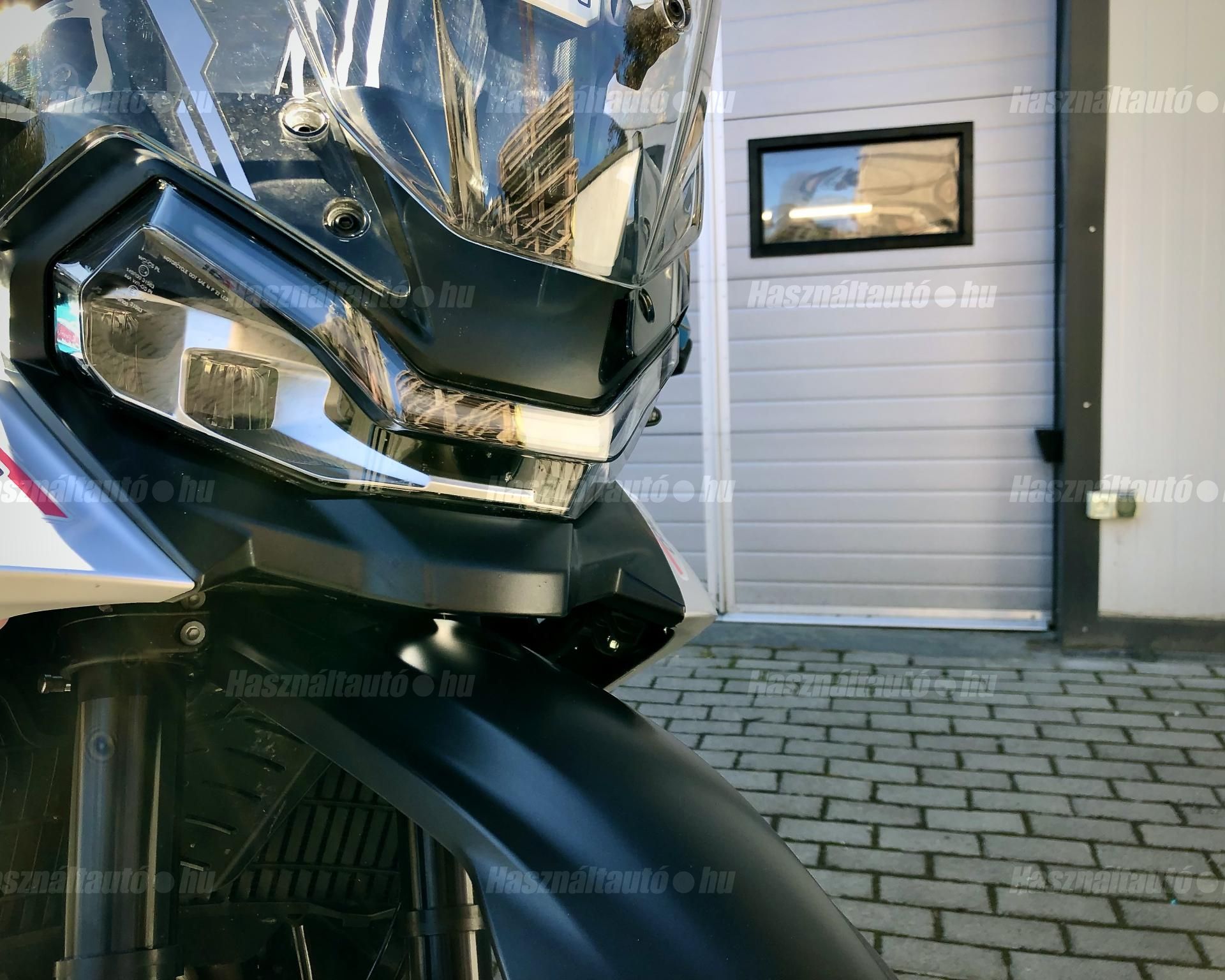 CFMOTO 800 MT 2026 - 1