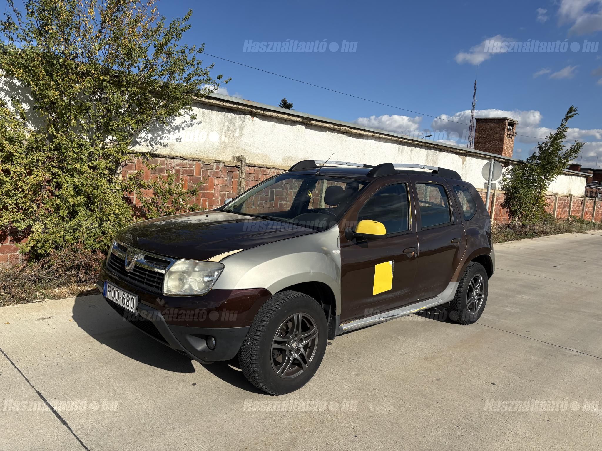 DACIA DUSTER 2011/6 - 1