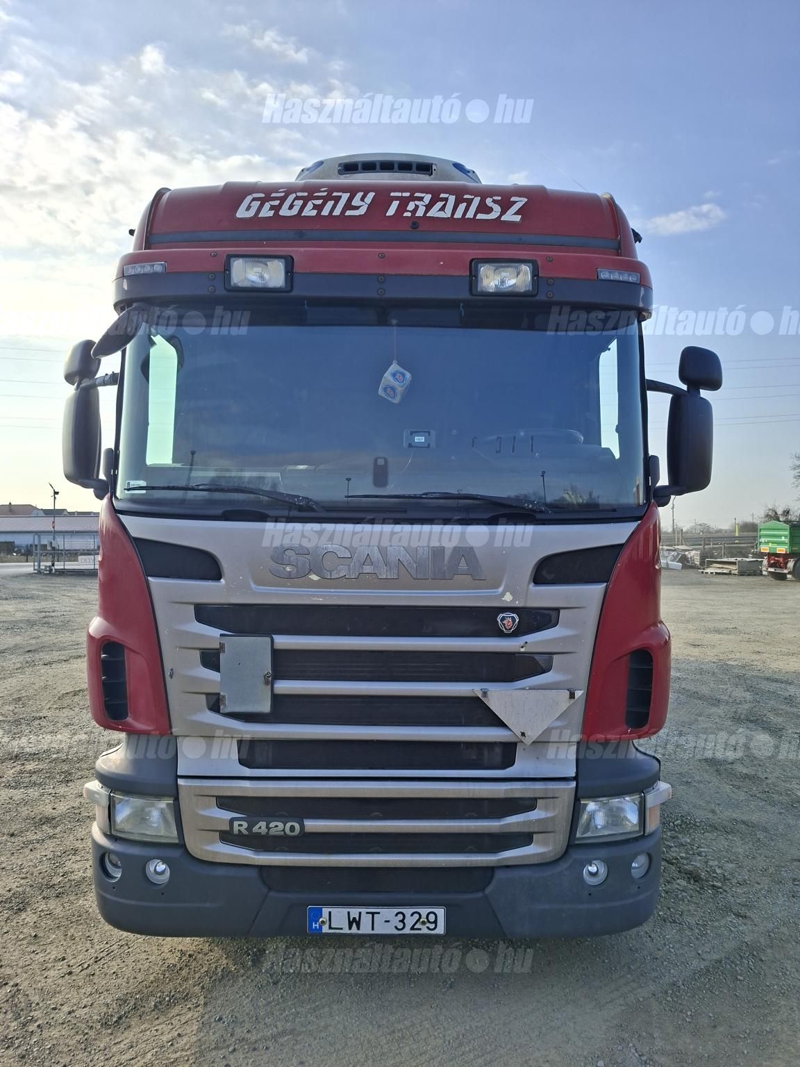 SCANIA 2011 - 1