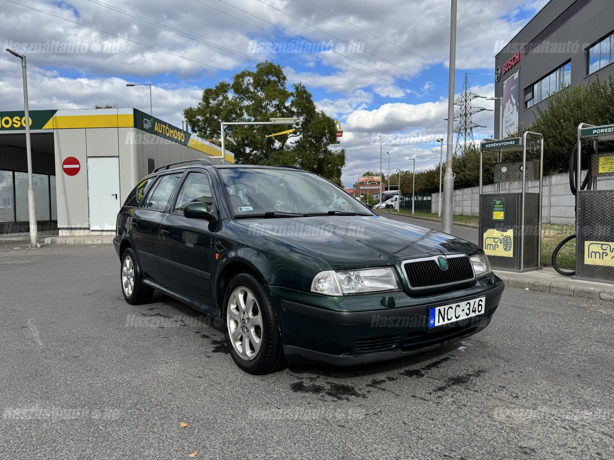 SKODA OCTAVIA 2000/4 - 1
