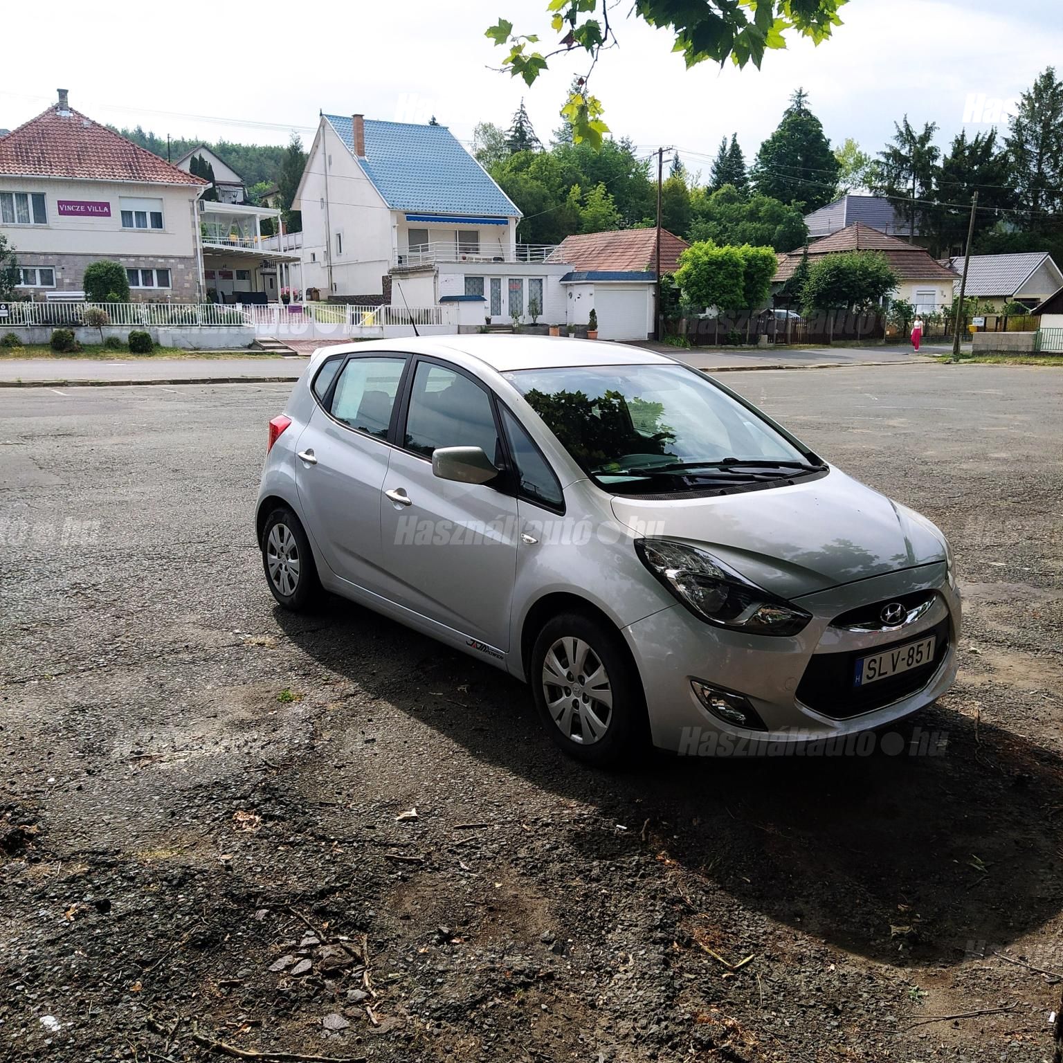 HYUNDAI IX20 2011/12 - 1