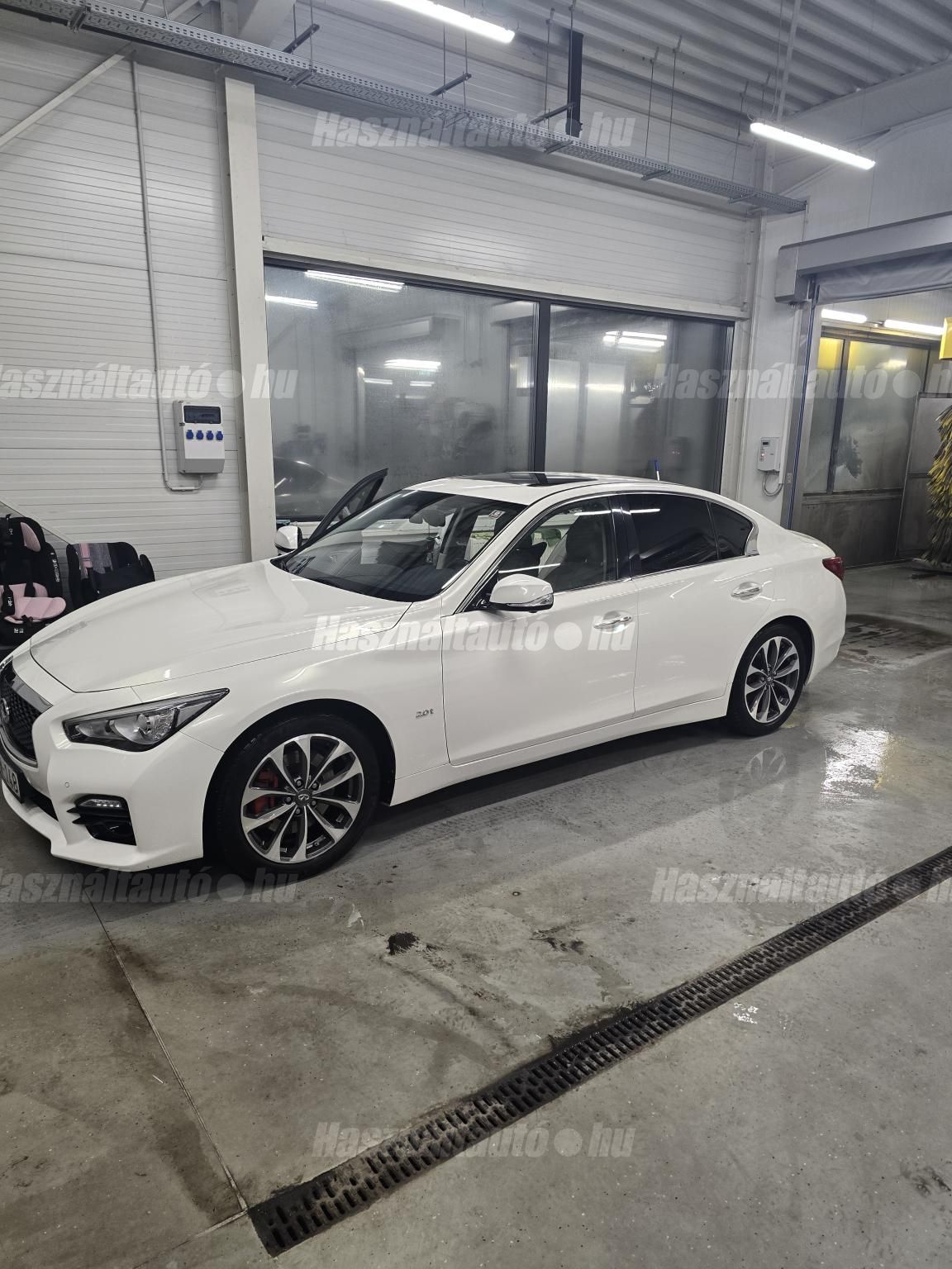 INFINITI Q50 2014/9 - 1